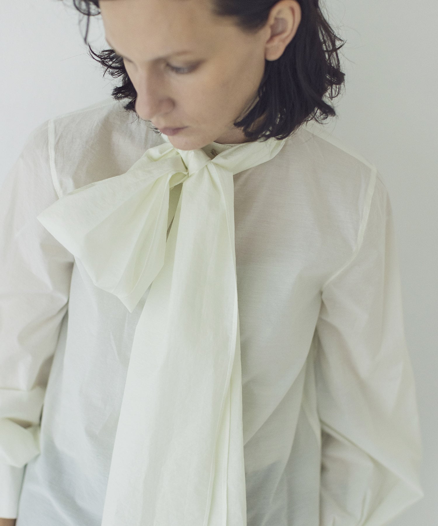 C/N washer taffeta bow tie blouse