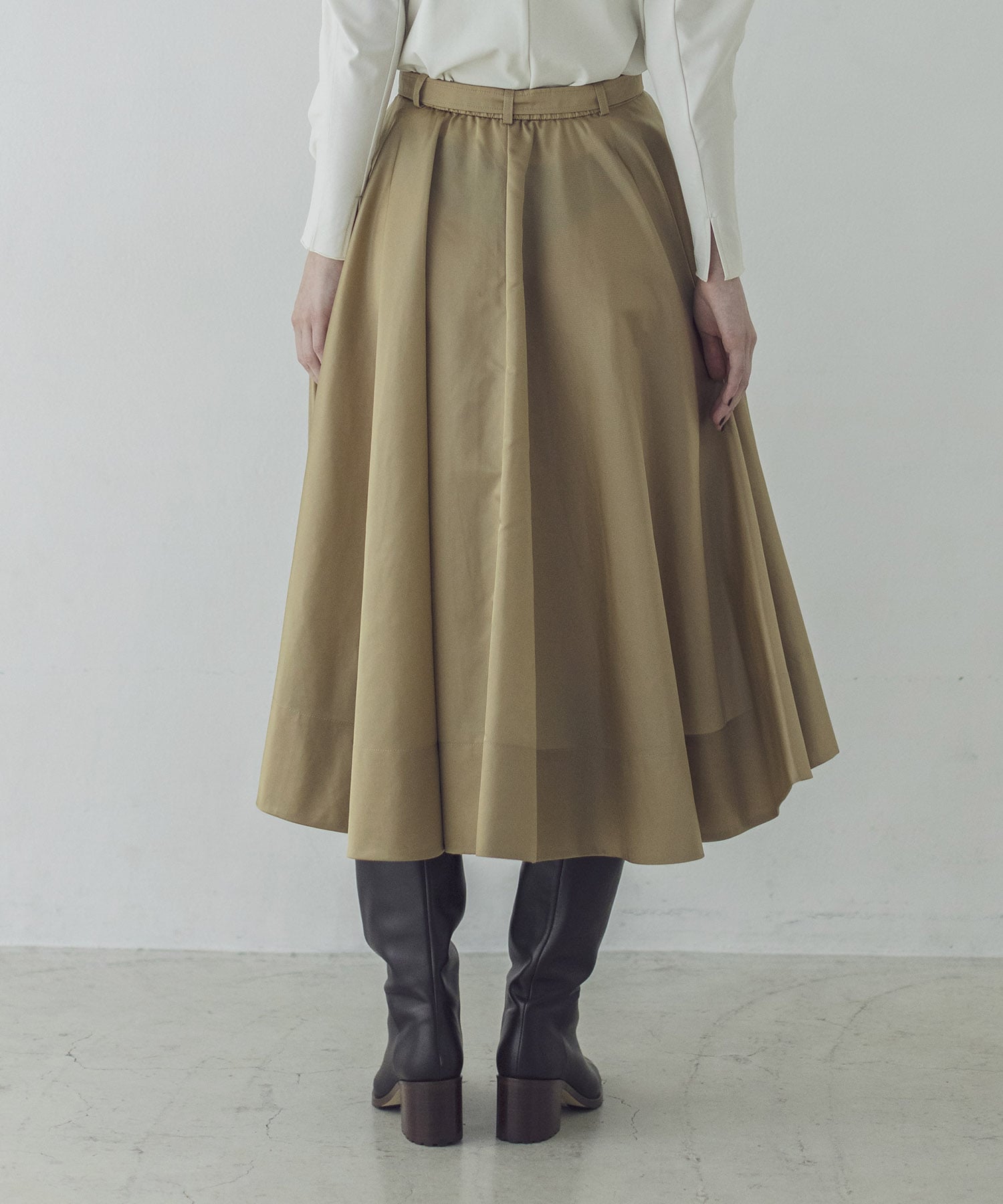 shiny nylon belted flare skirt