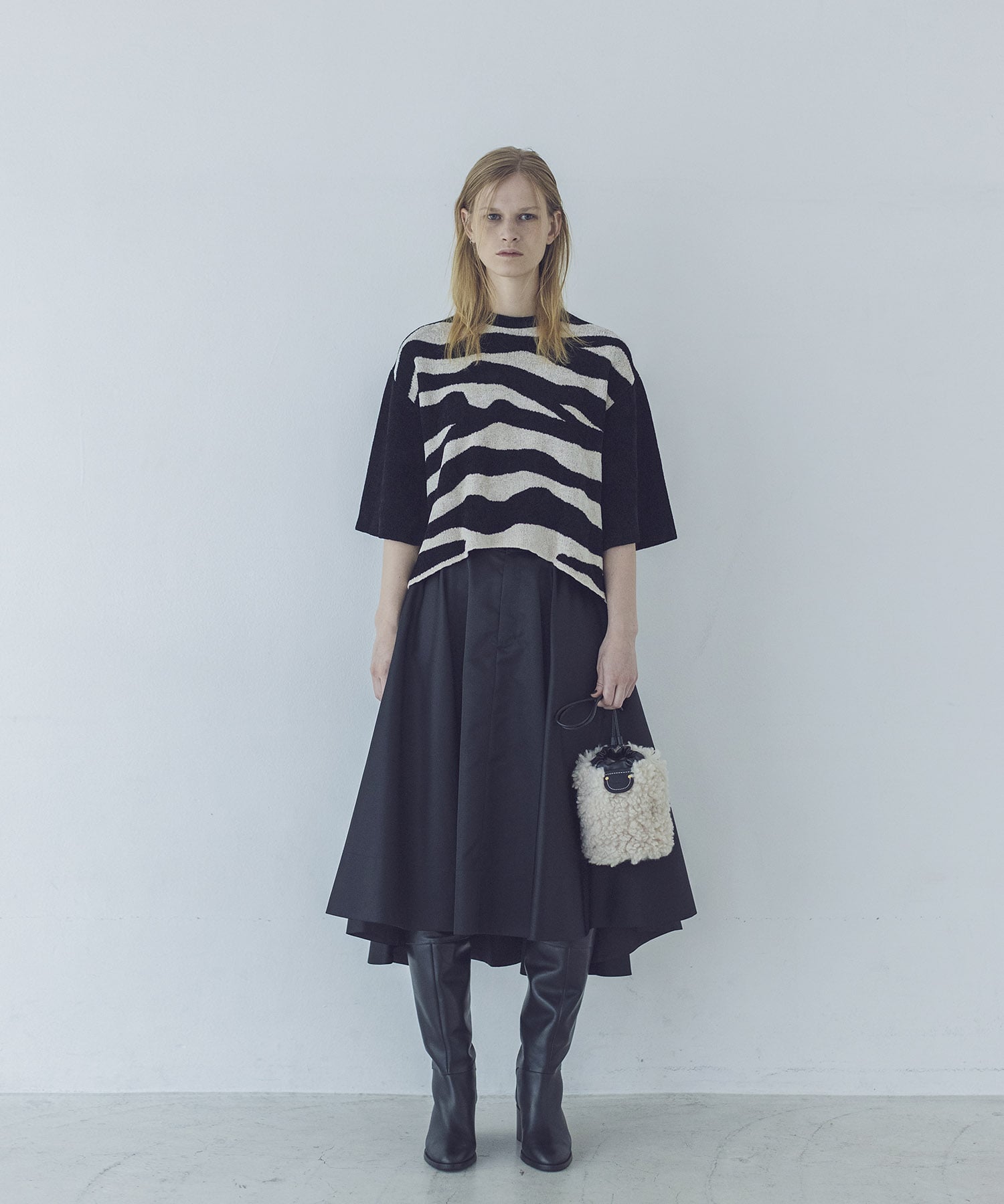 shiny nylon belted flare skirt