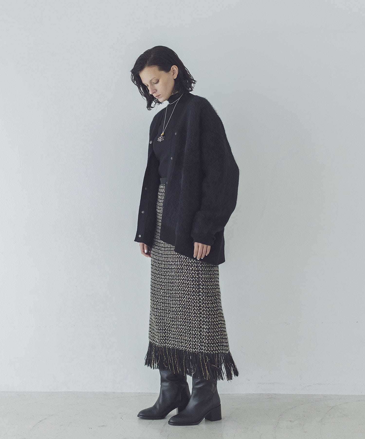 tweed long fringe tight skirt