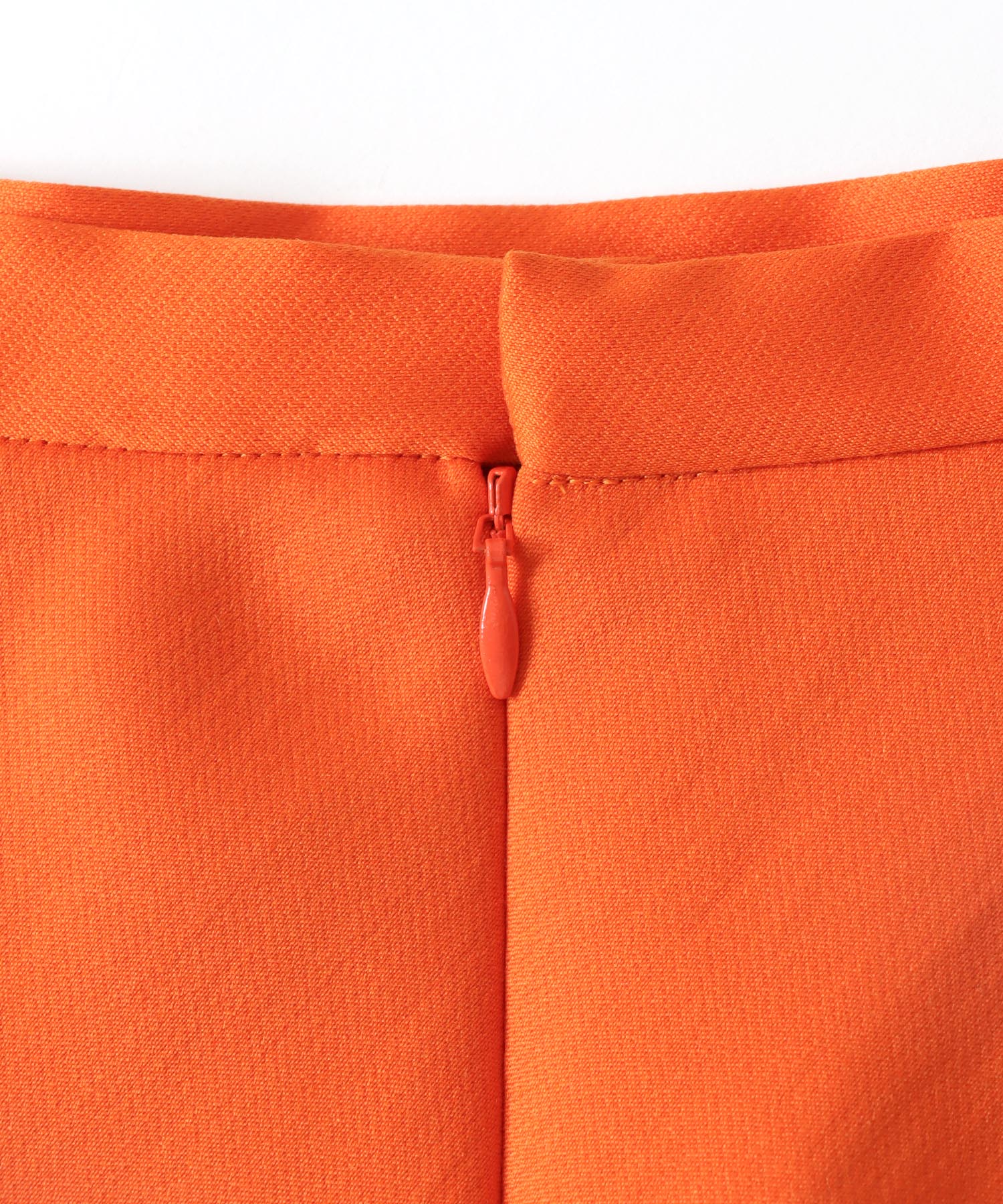 TW clean flare skirt