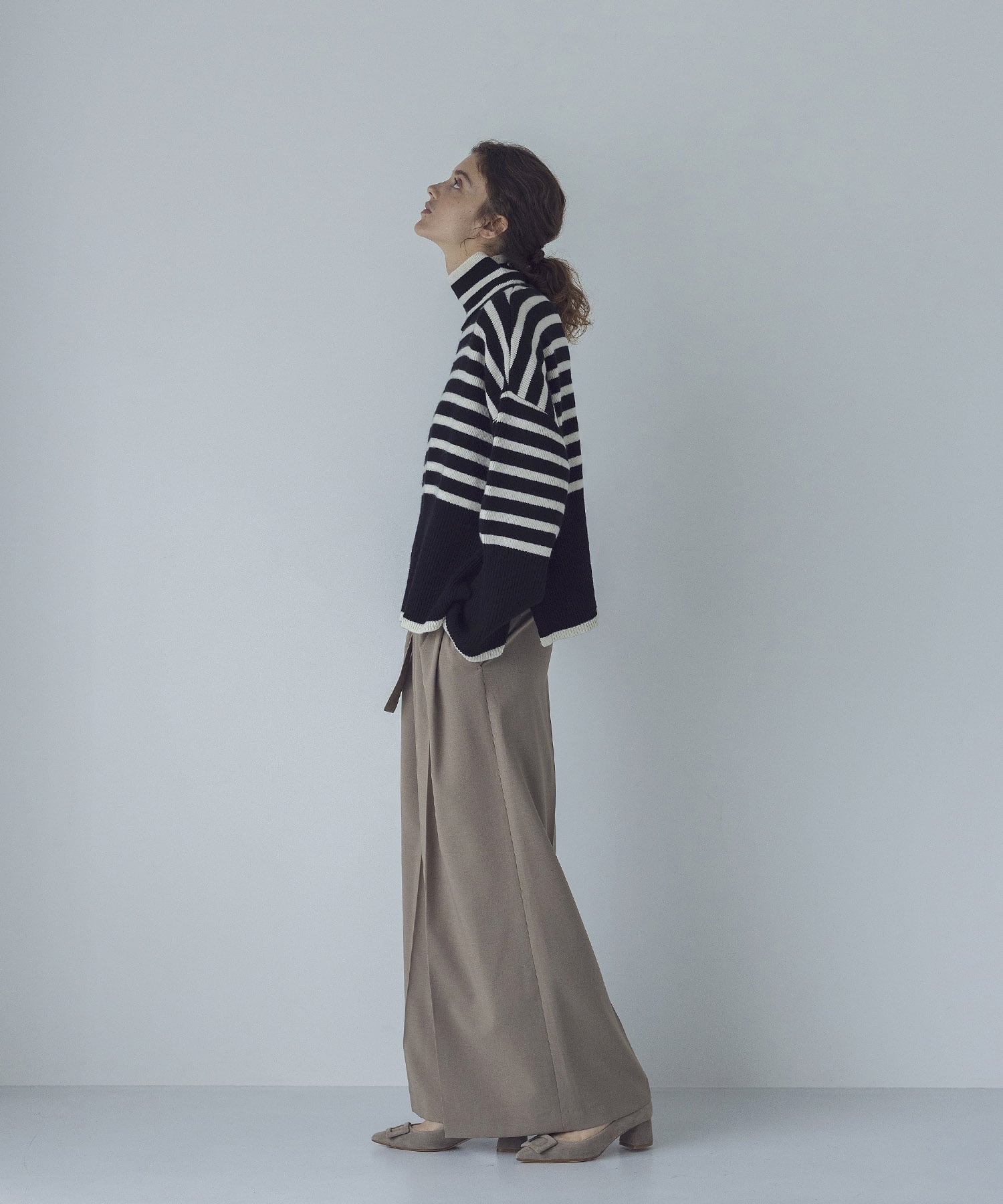 SARADORA two tuck buggy pants