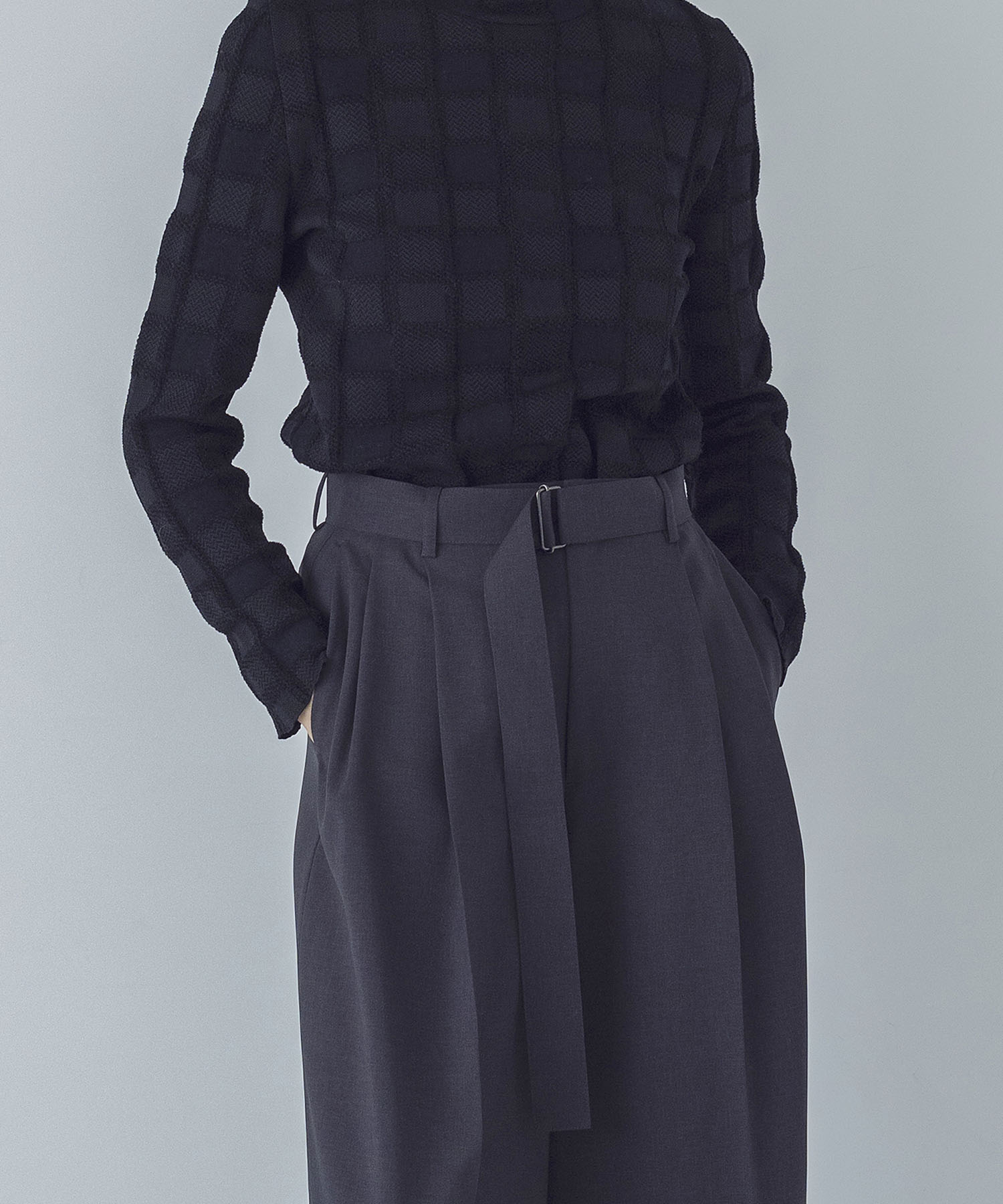 SARADORA two tuck buggy pants