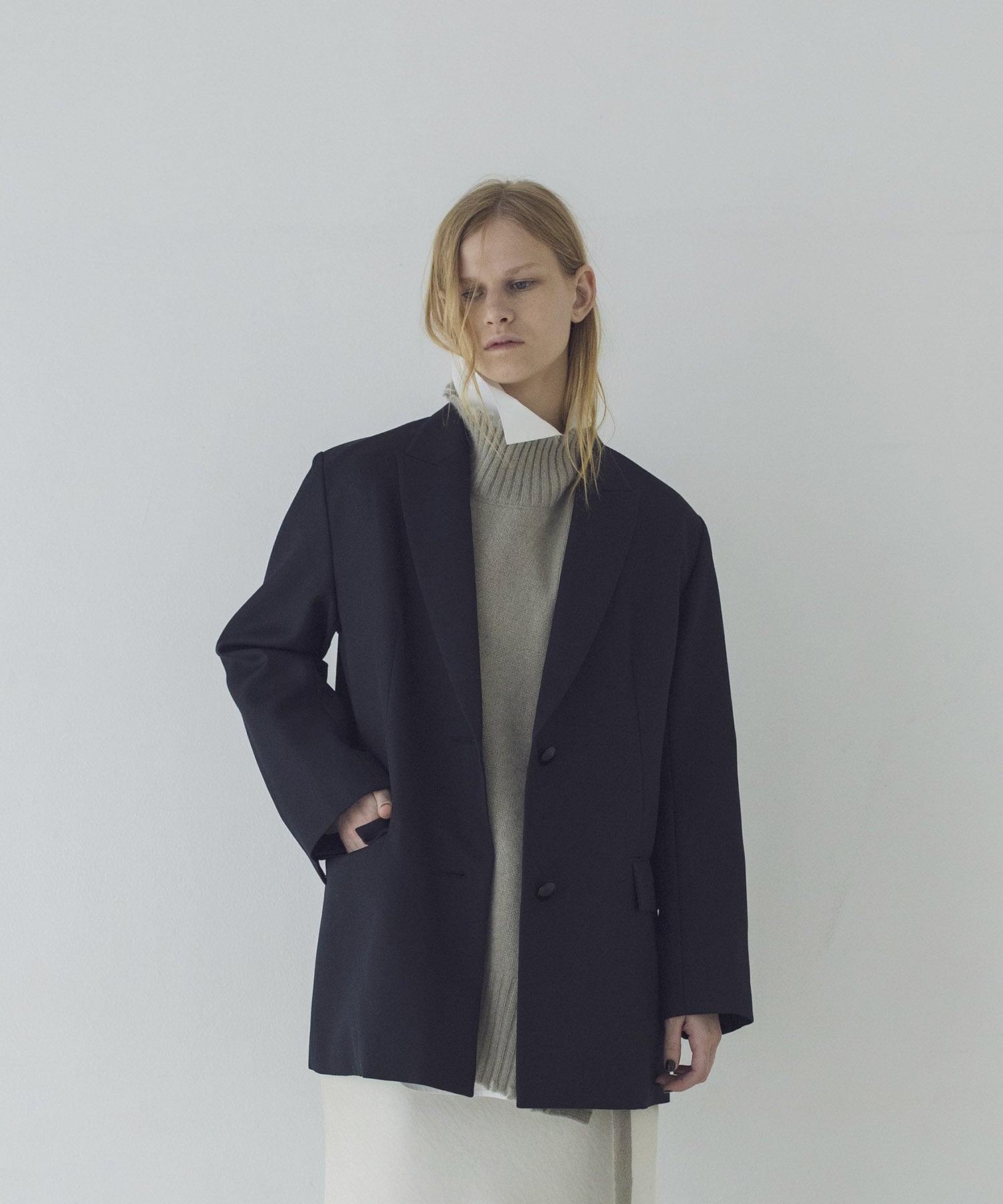 GUMI wool tailored over coat