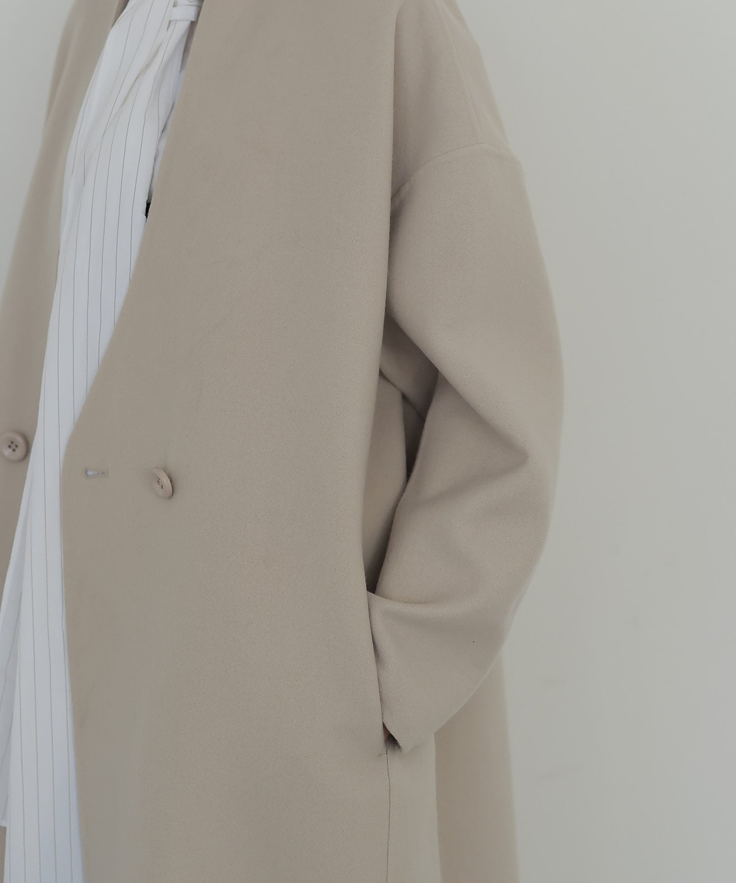 rever melton swan collar long coat | AND ON JIONE STORE