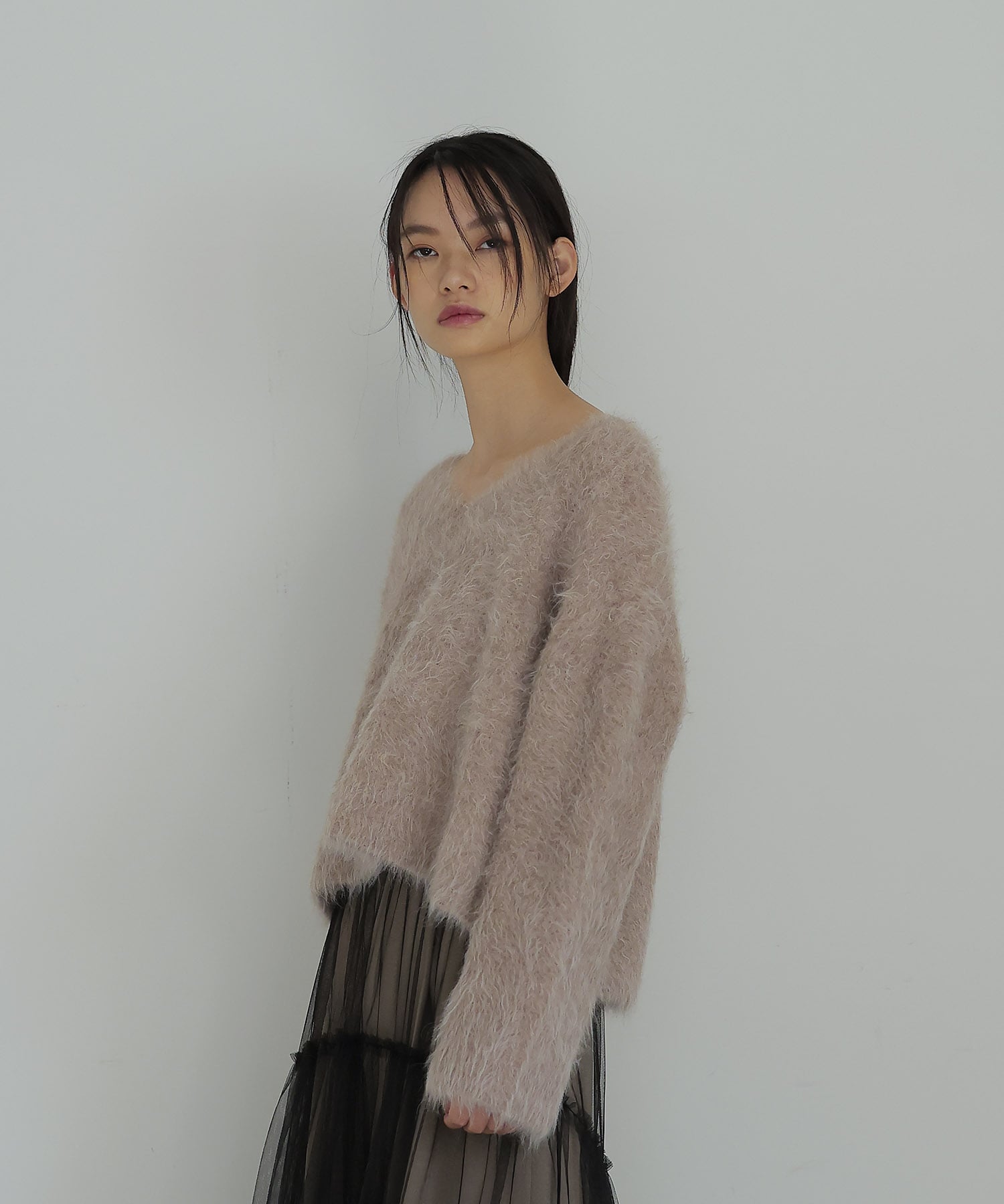 alpaca shaggy v neck pull | AND ON JIONE STORE（アンドオン）ジオン