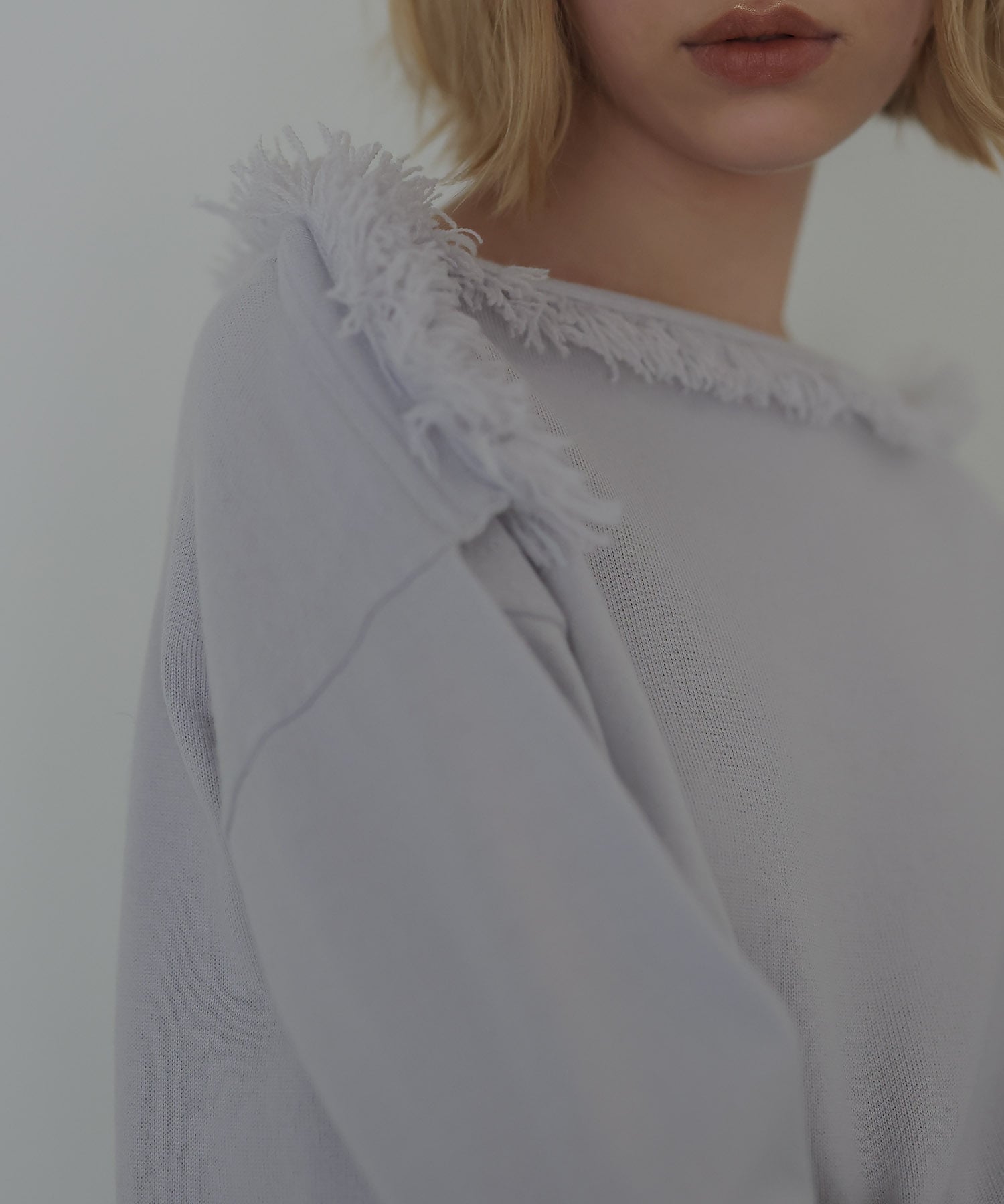 cash feel wool fringe pullover