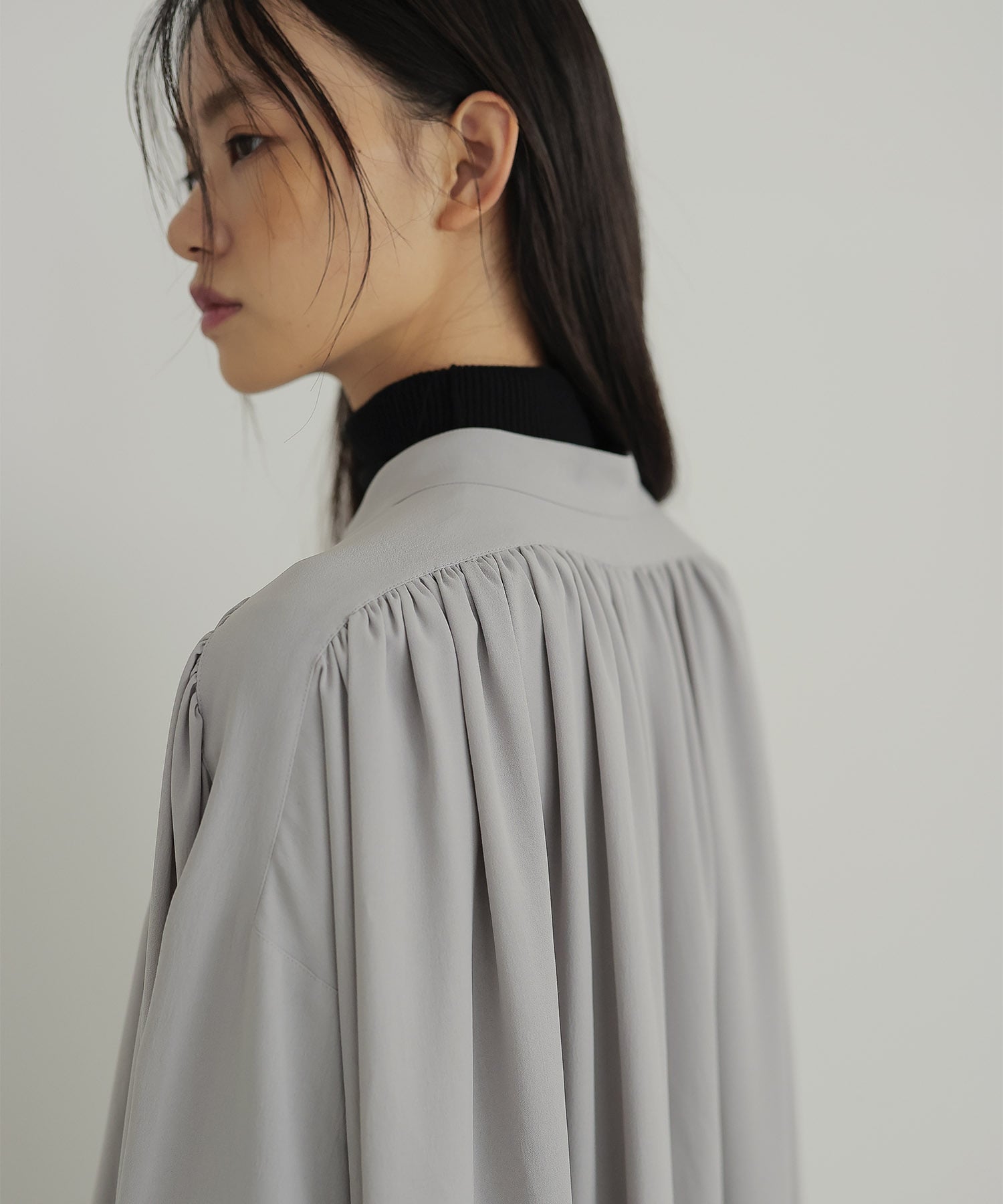 fluid silhouette gather dress | AND ON JIONE STORE