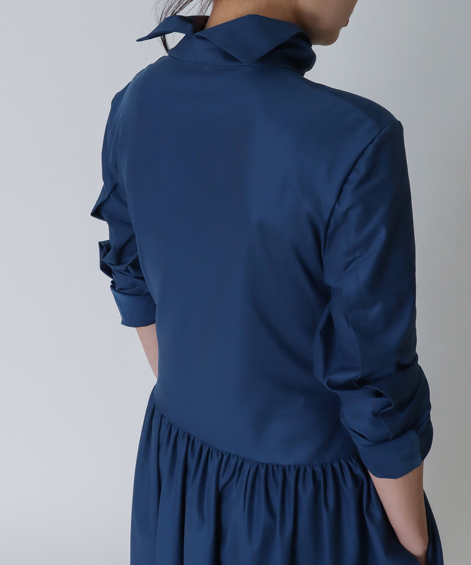 higt collar gathered skirt dress | AND ON JIONE STORE