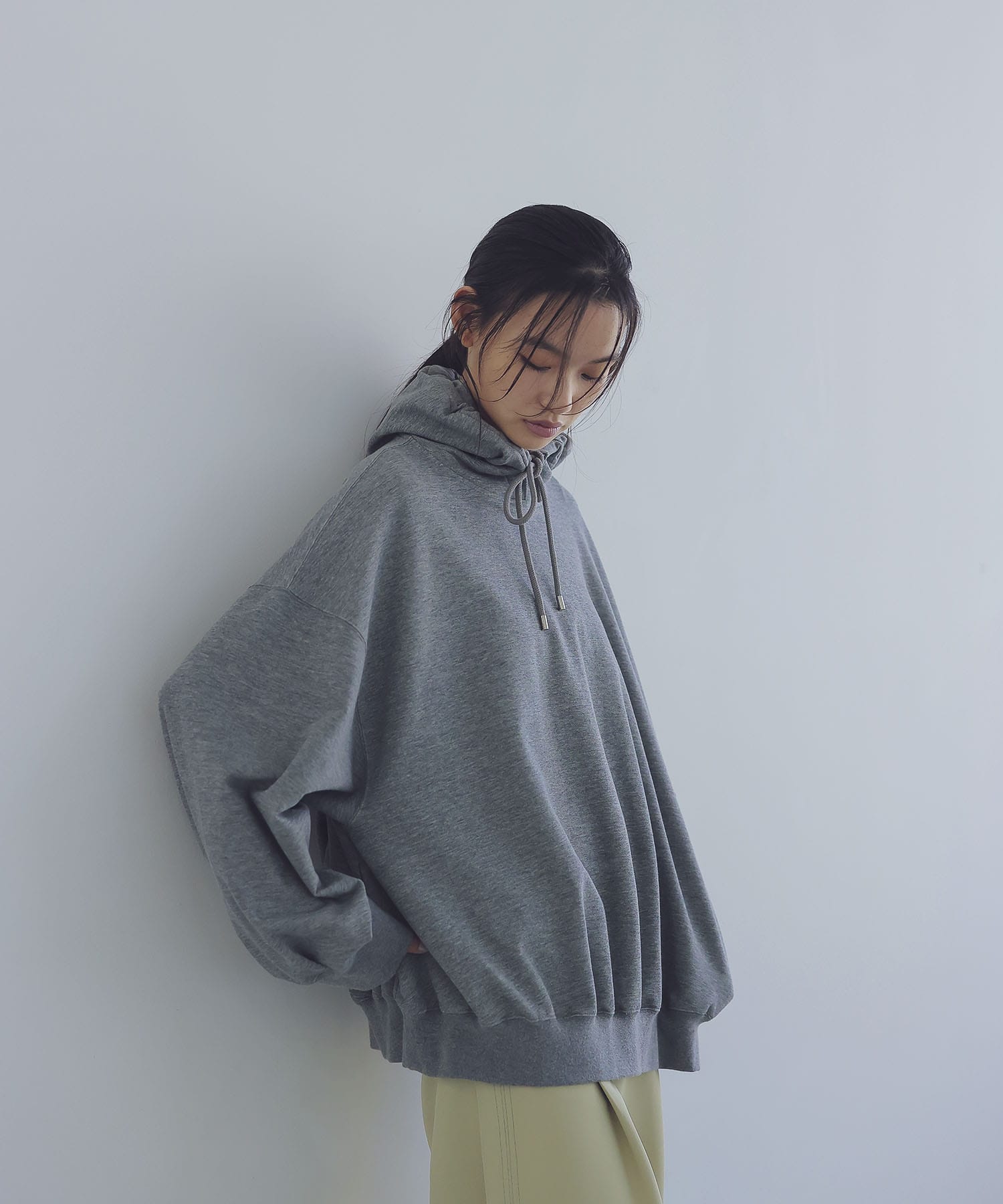 smooth high stretch hoodie