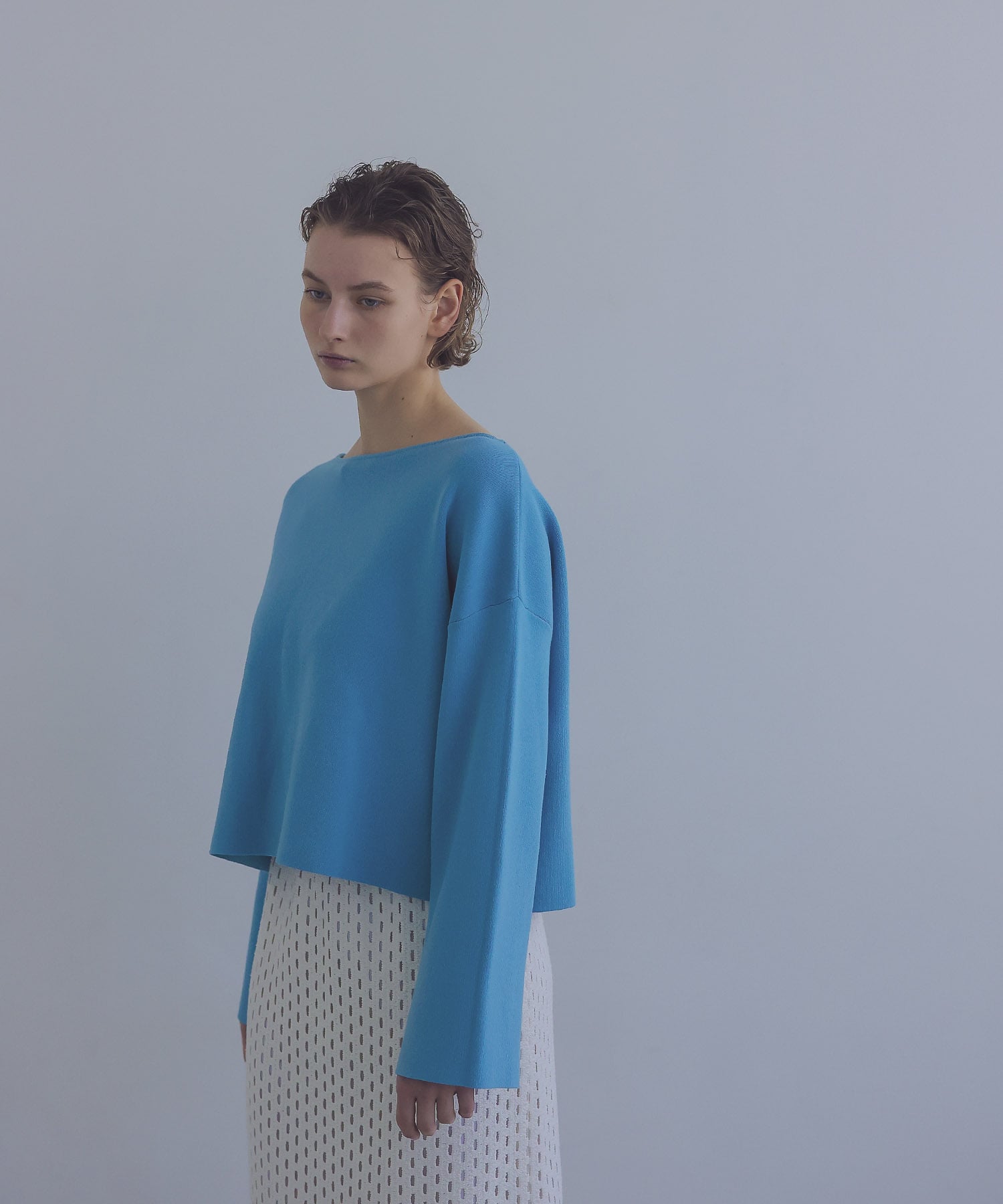 high twist boat neck pull