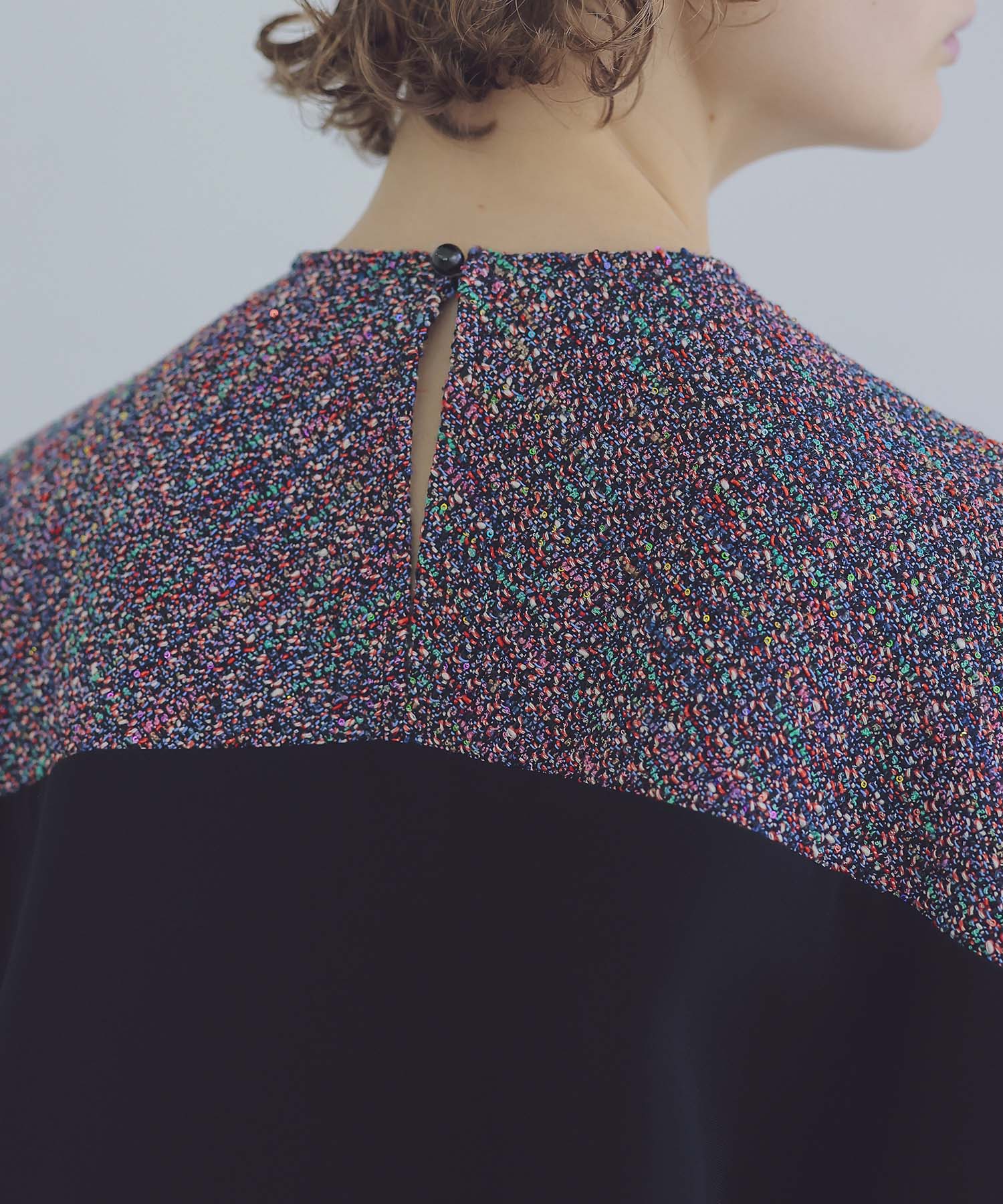mix tweed back switch blouse