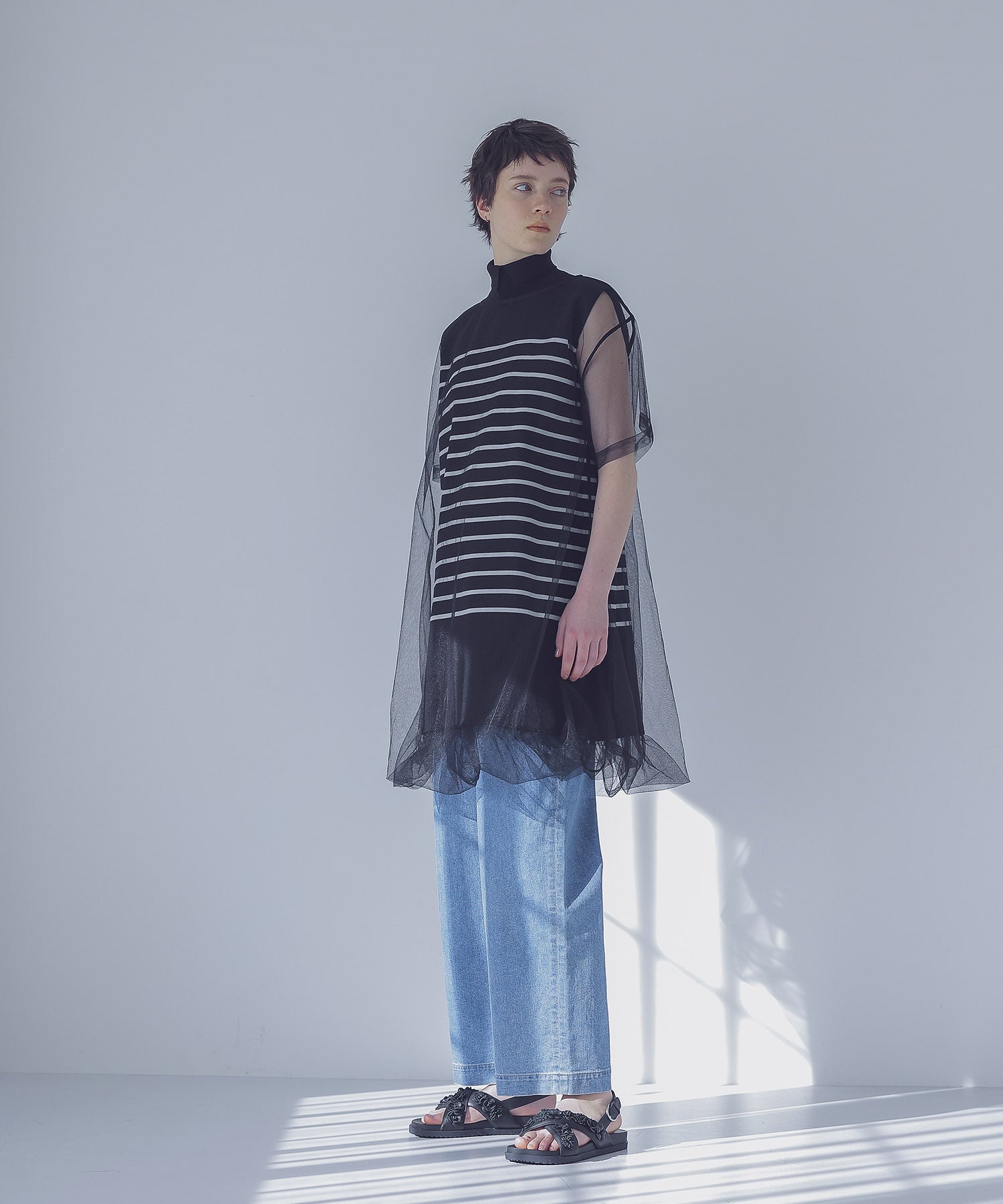 high neck border knit× tulle dress