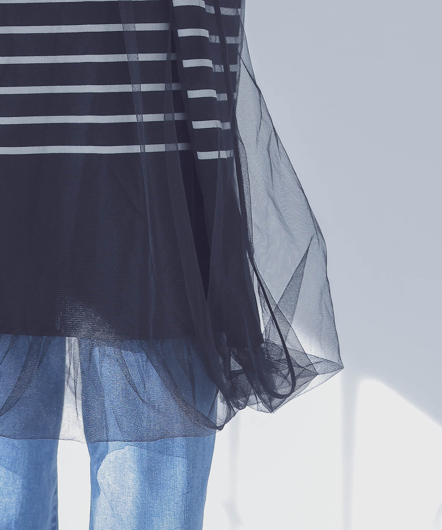 high neck border knit× tulle dress