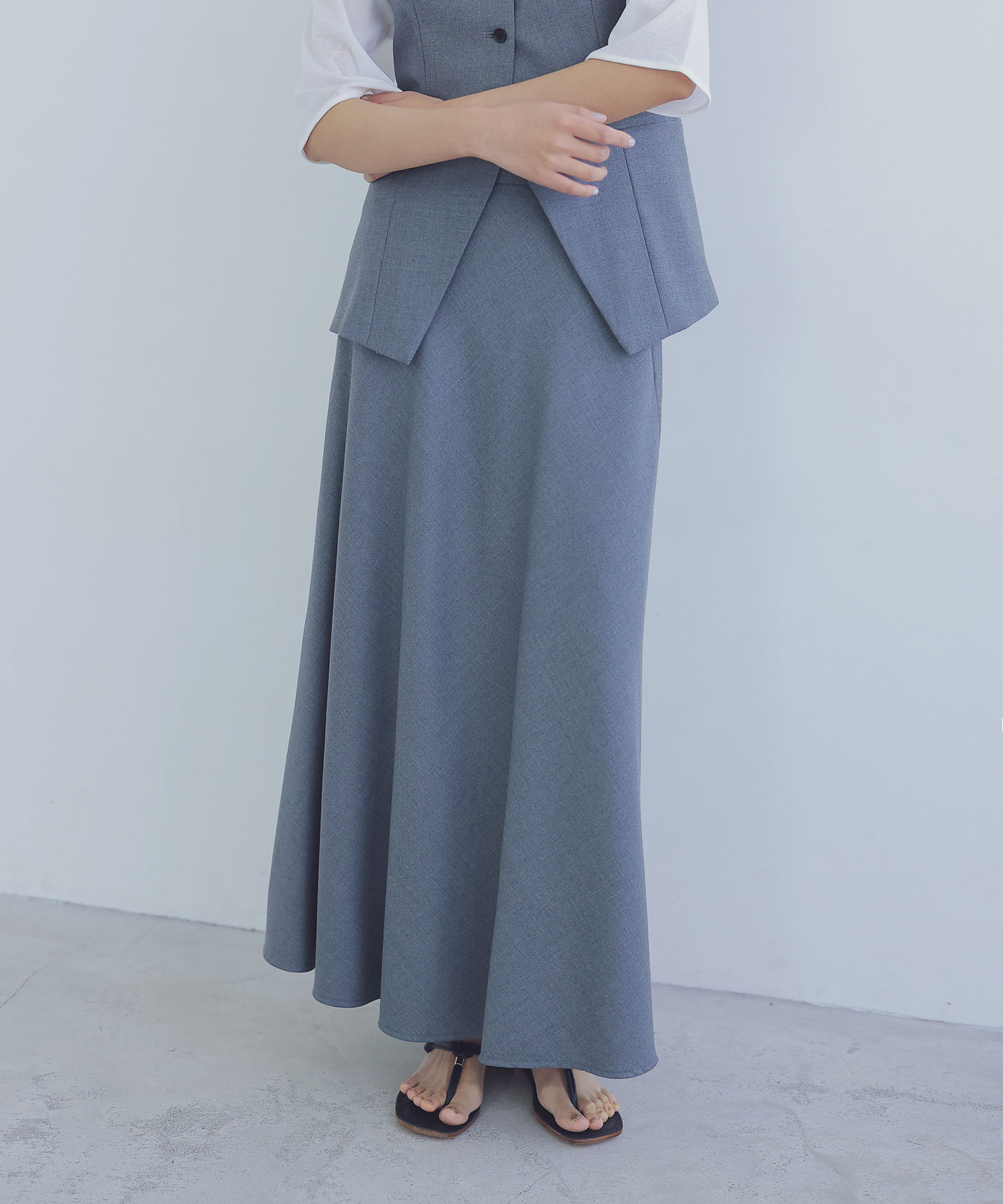 wool clean flare skirt