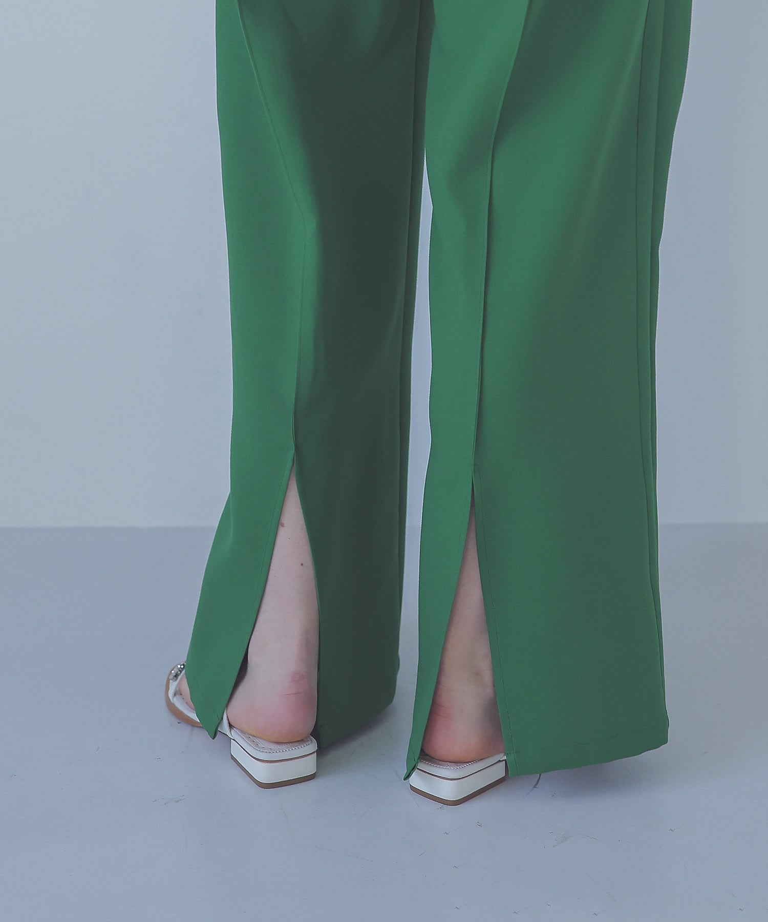 double tuck taut fabric wide pants