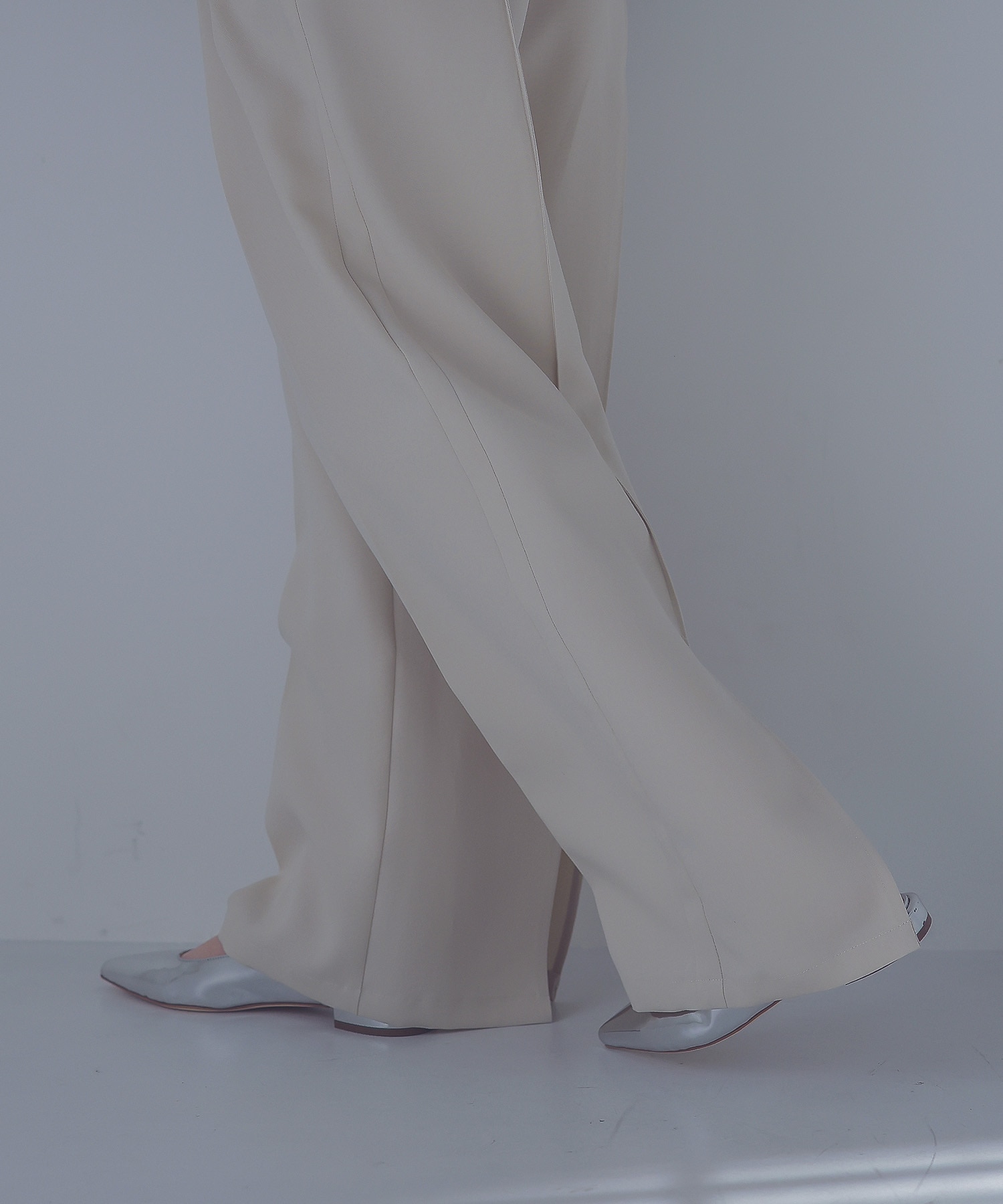 double tuck taut fabric wide pants