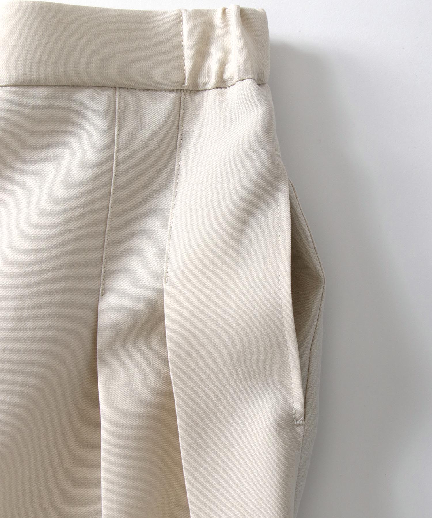 double tuck taut fabric wide pants