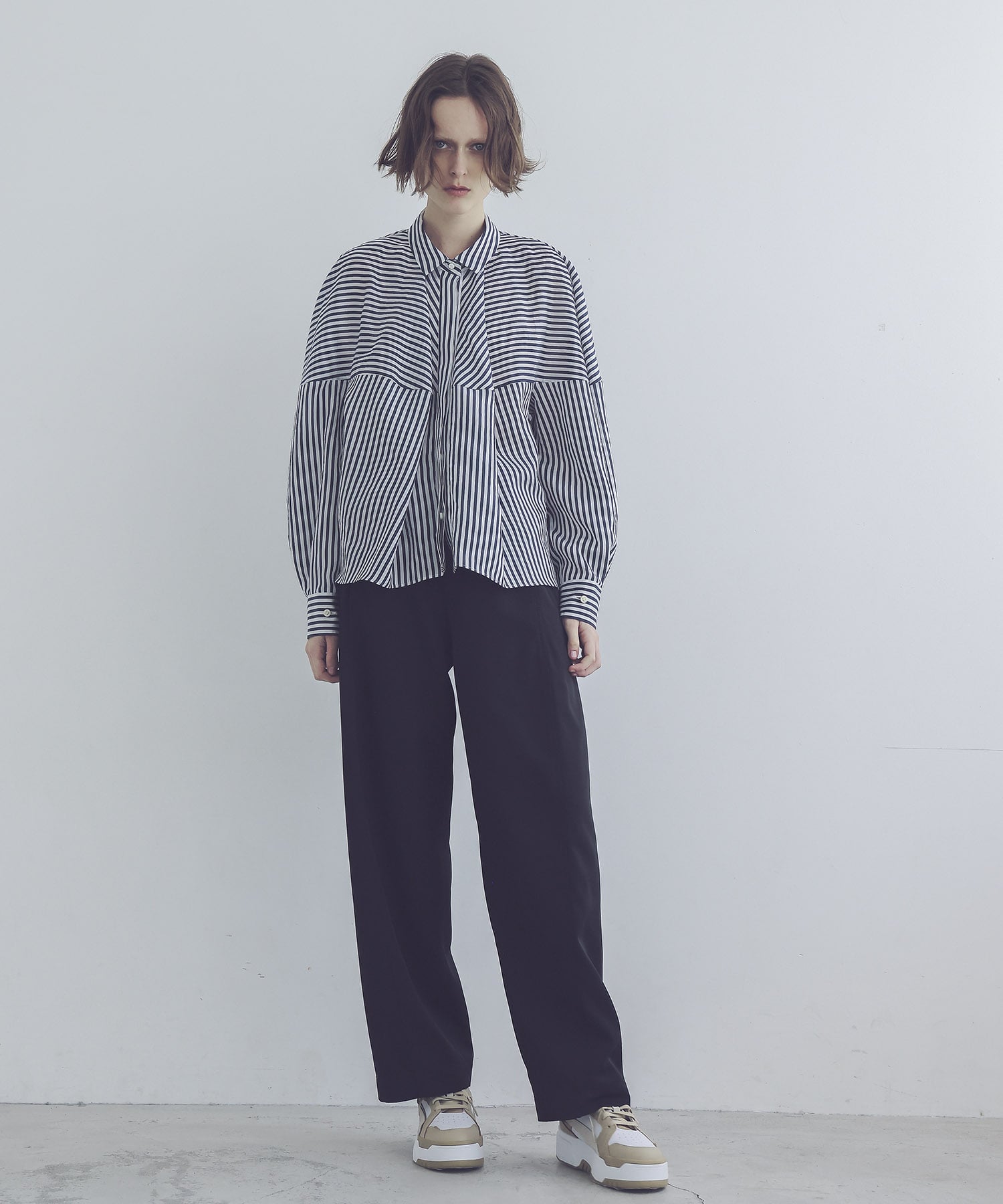 balloon form stripe shirt | AND ON JIONE STORE（アンドオン）ジオン 
