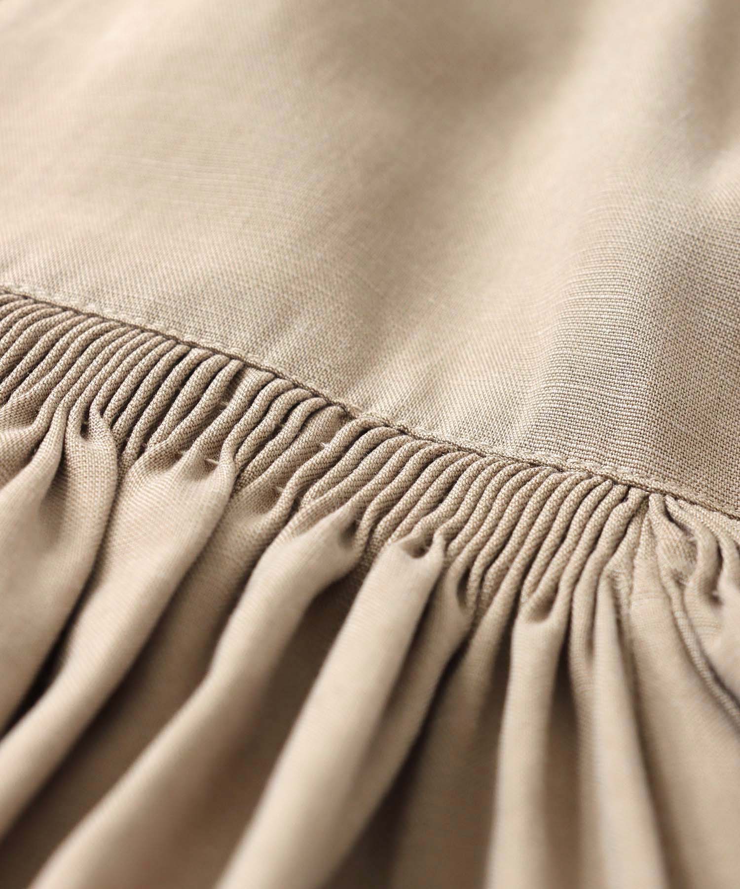 volume pleats tuck dress
