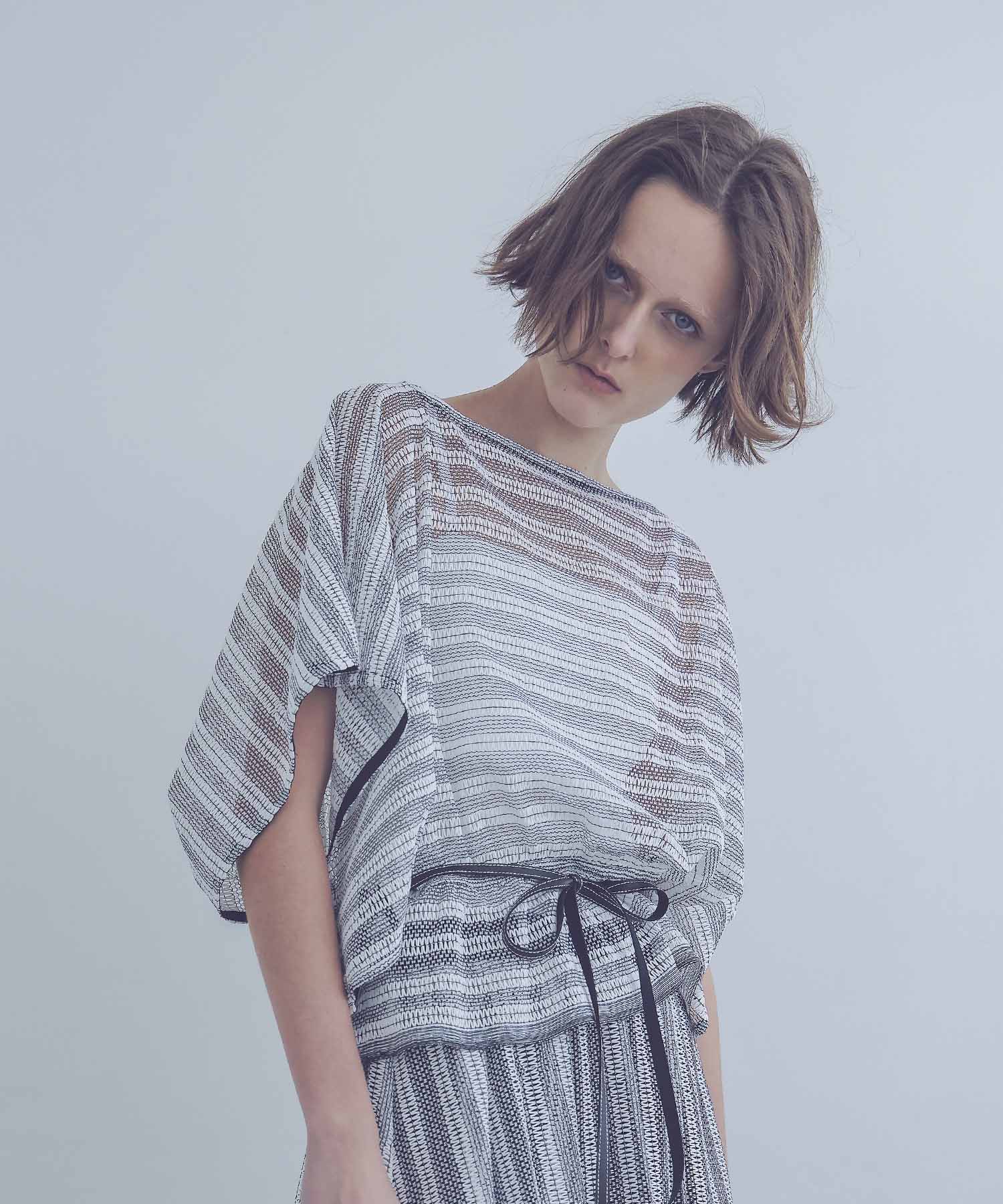 sheer mesh border butterfly blouse