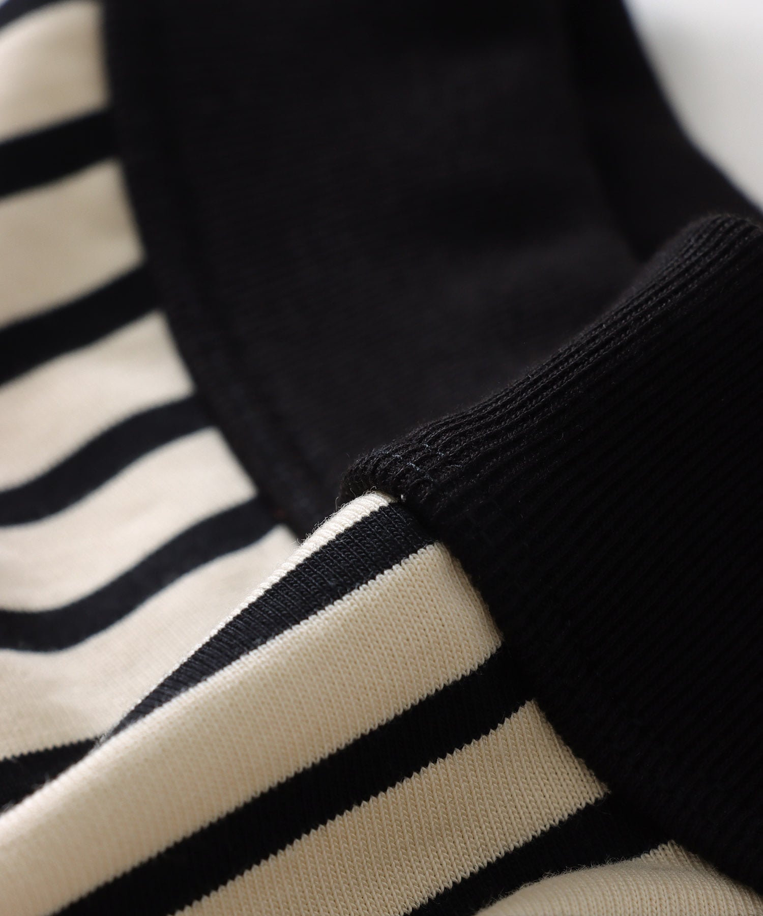french border tops