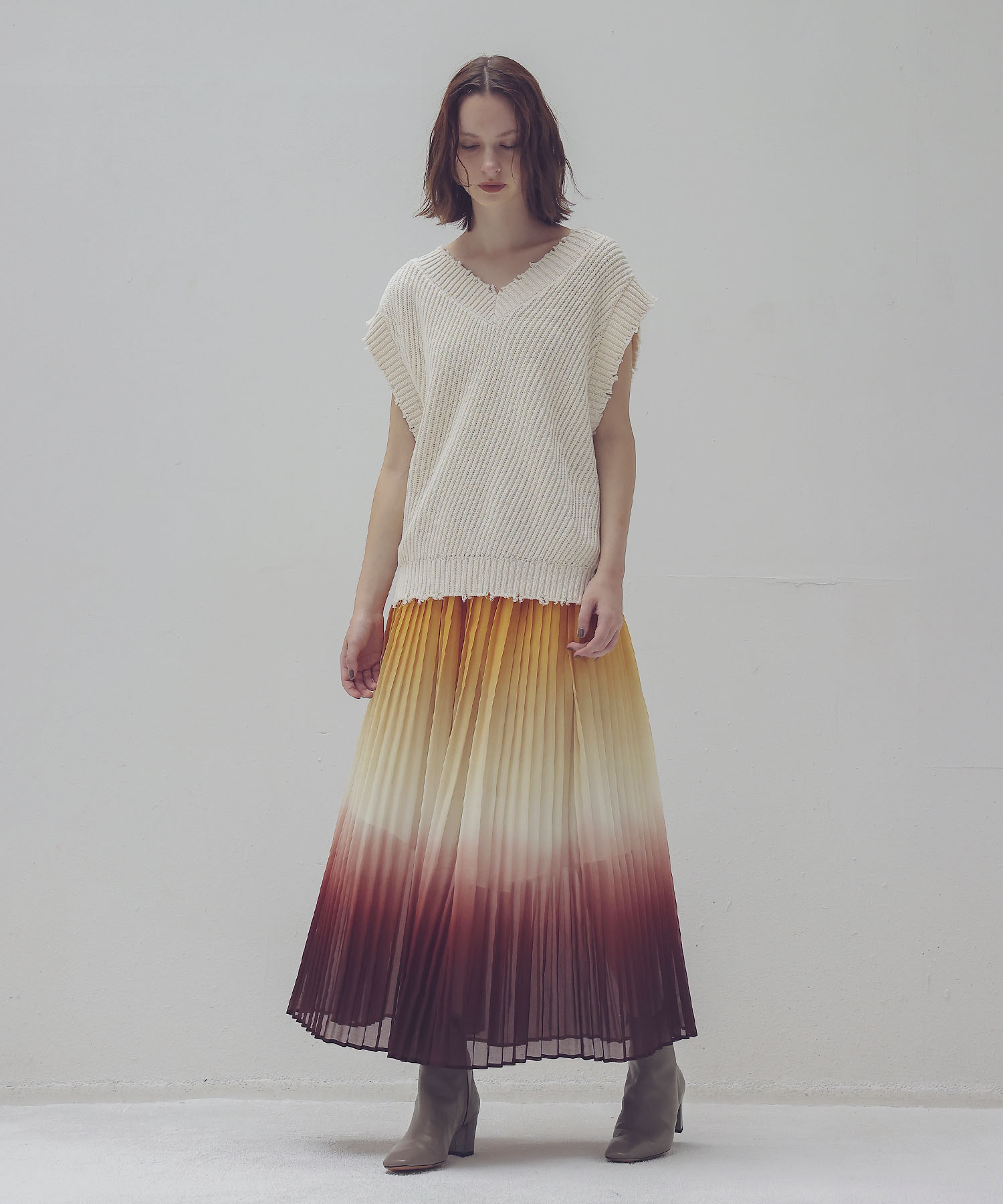 C/W diagonal damage vest