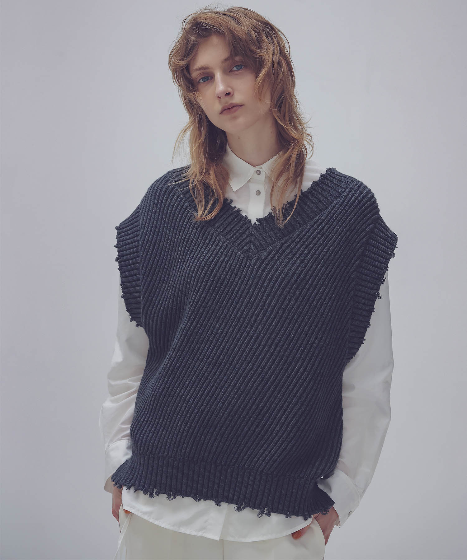 C/W diagonal damage vest