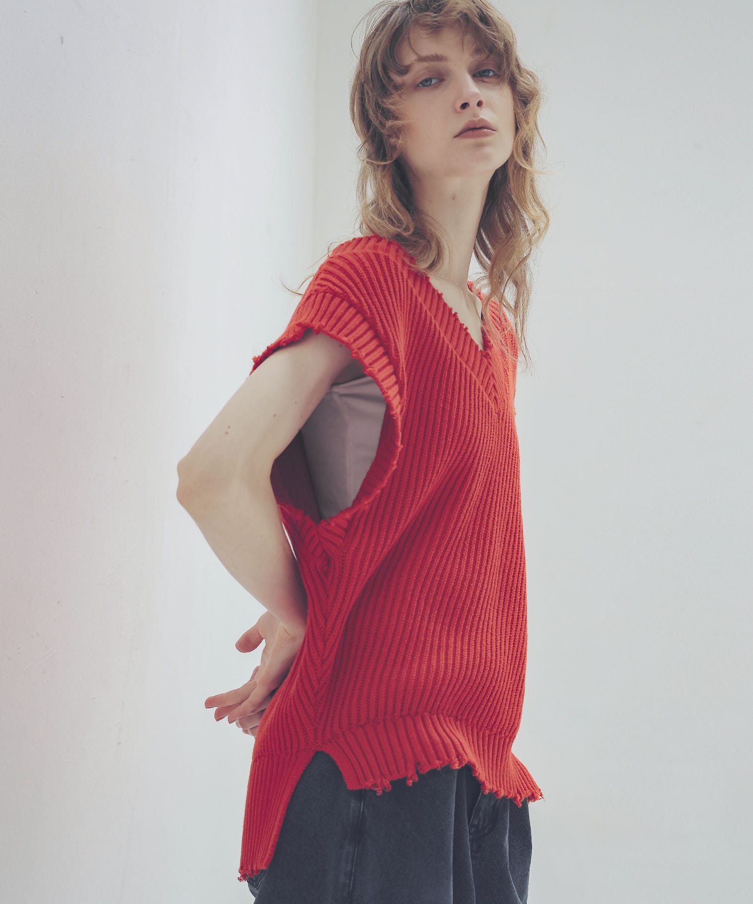 C/W diagonal damage vest