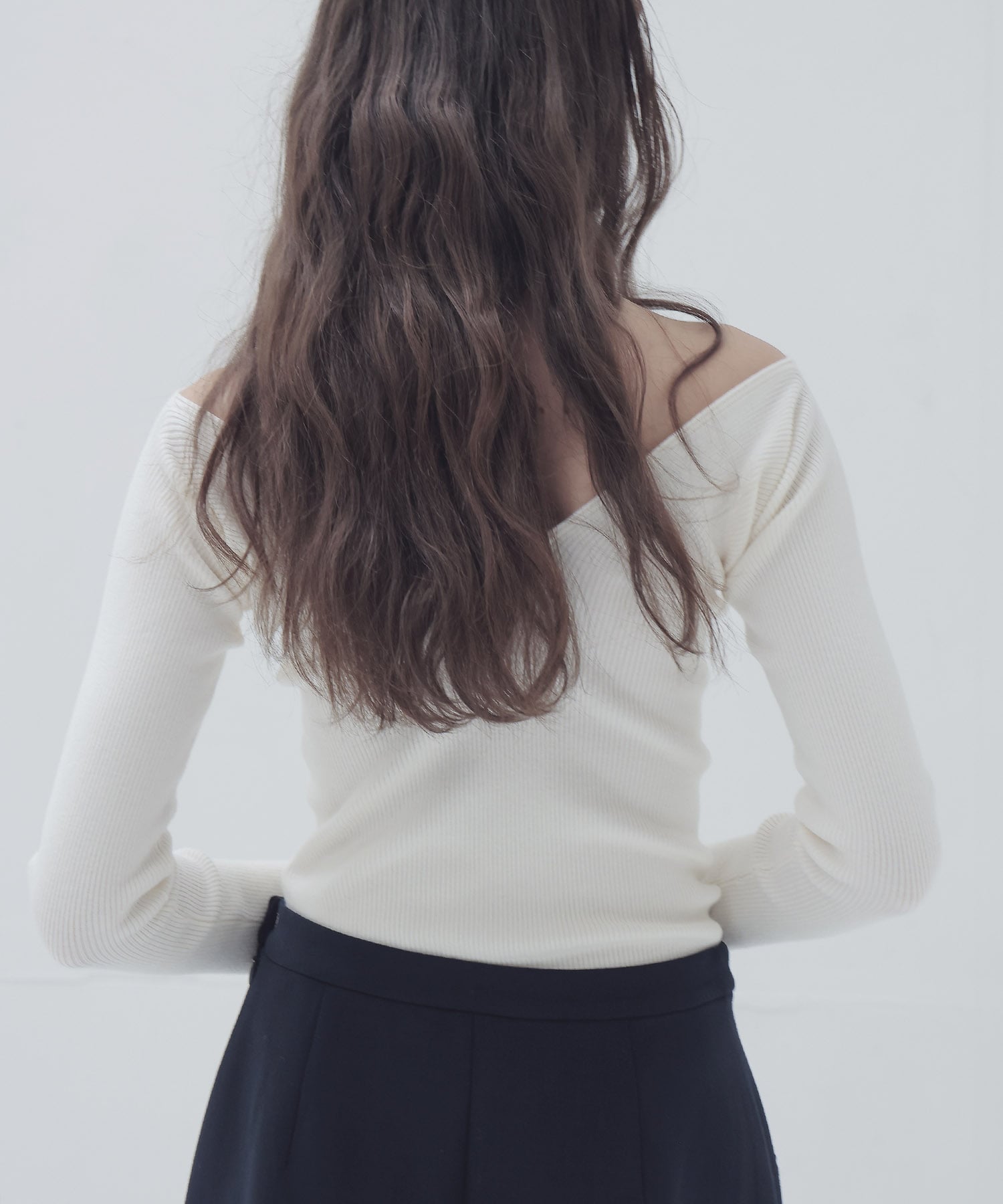 drop sholder Vneck pullover