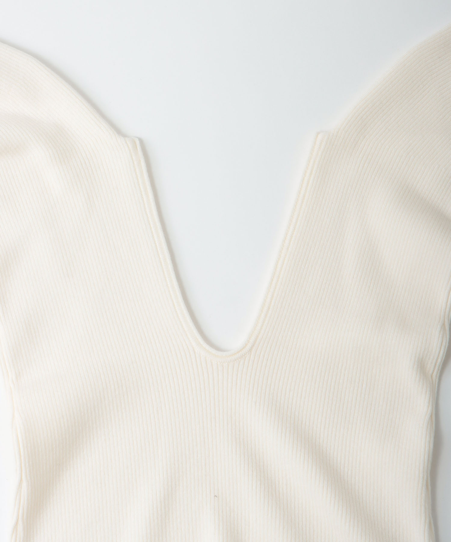drop sholder Vneck pullover