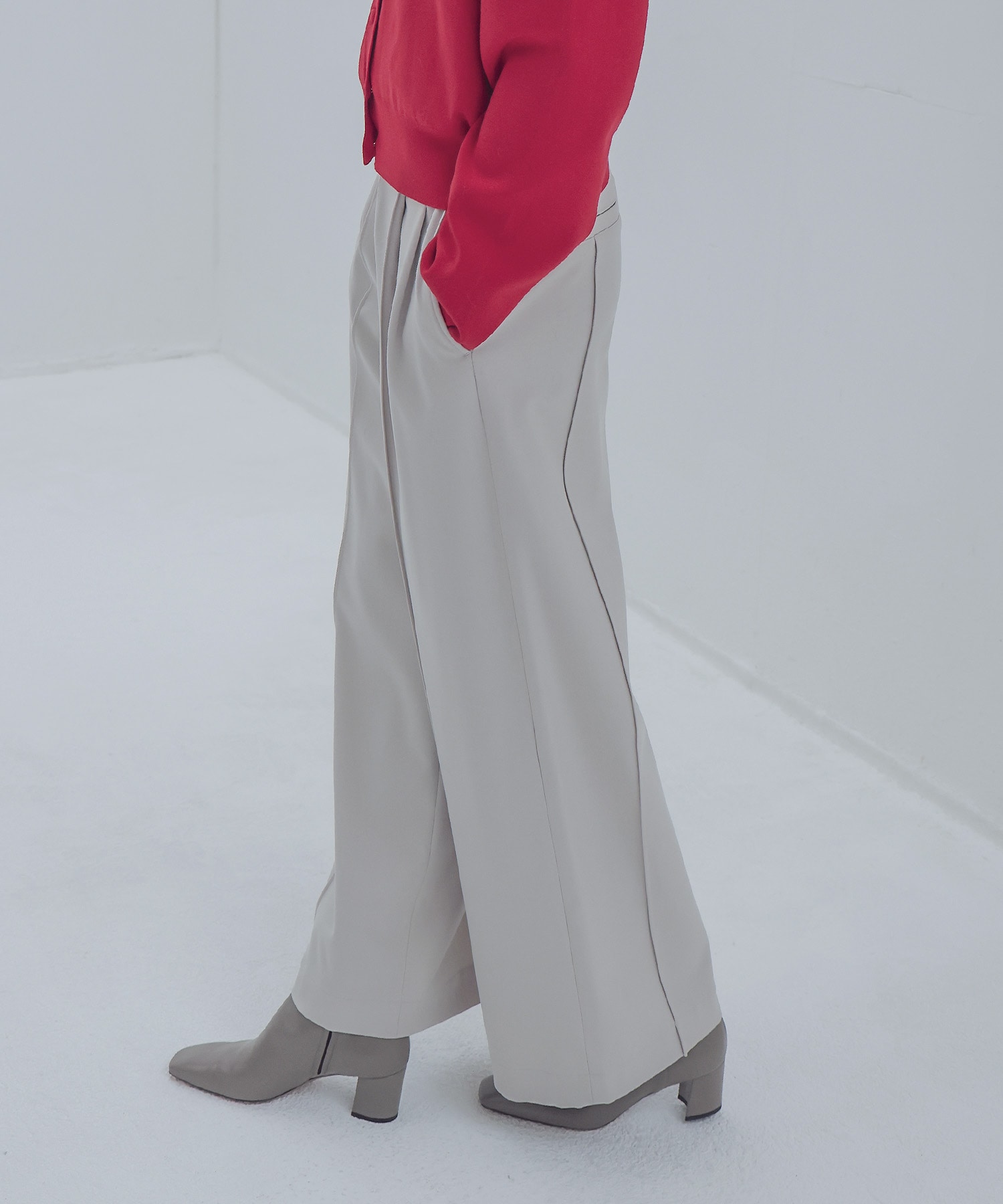 back brush 2tuck trousers