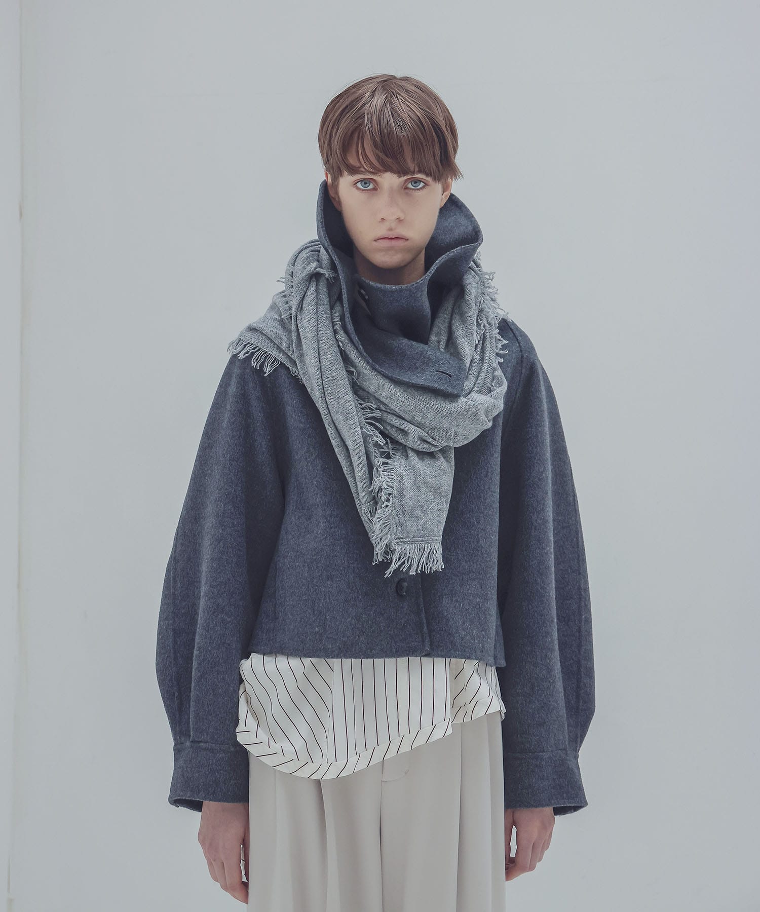 big collar rever short coat