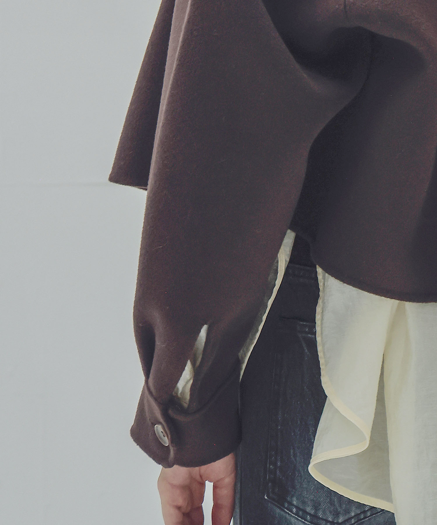 big collar rever short coat