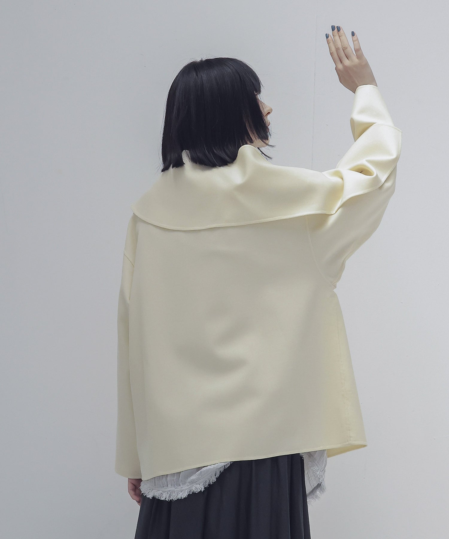 rever stole light weight coat