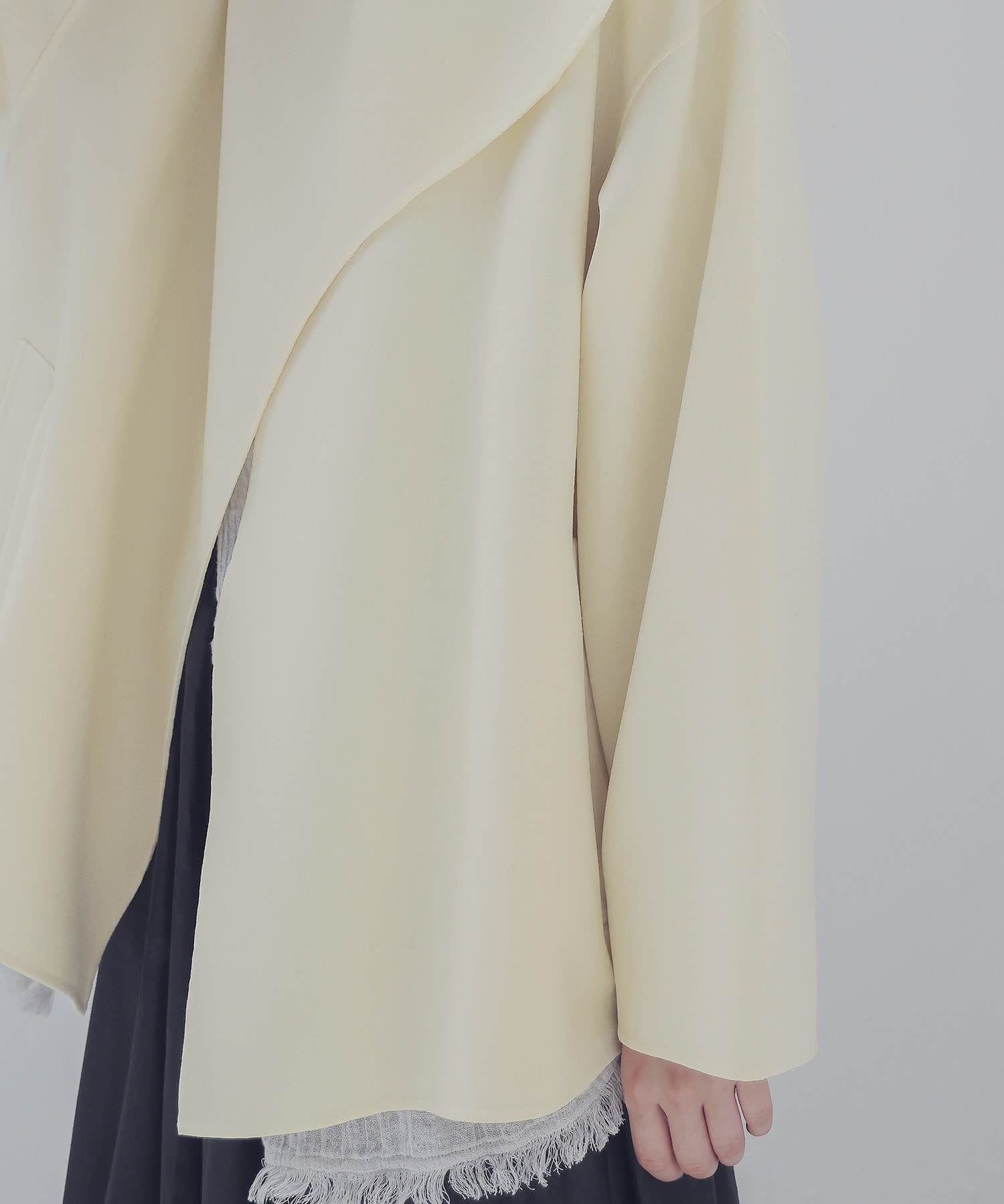 rever stole light weight coat