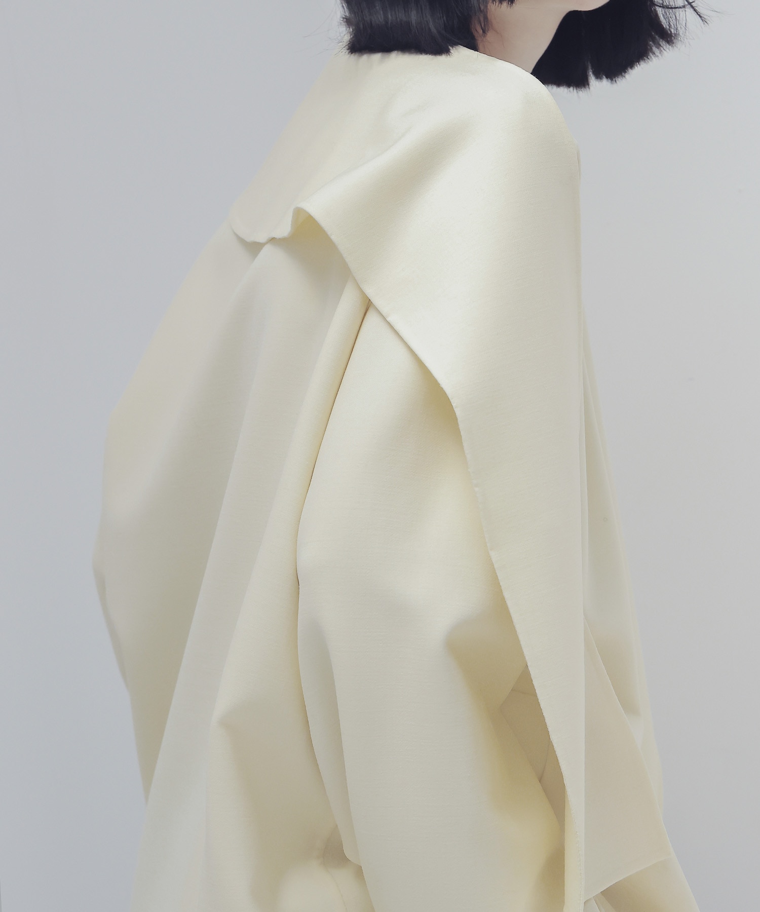 rever stole light weight coat