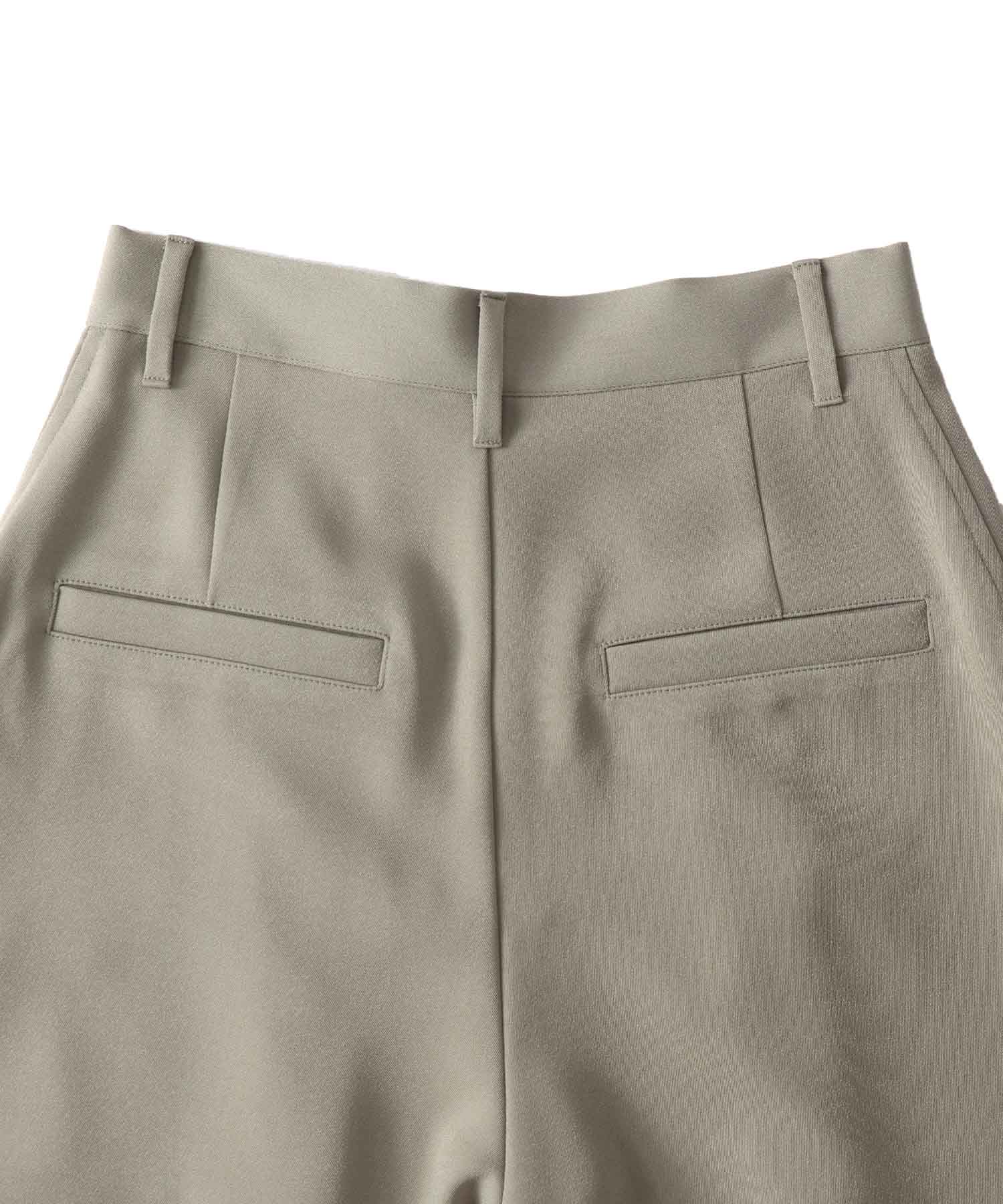 big tuck curve pants