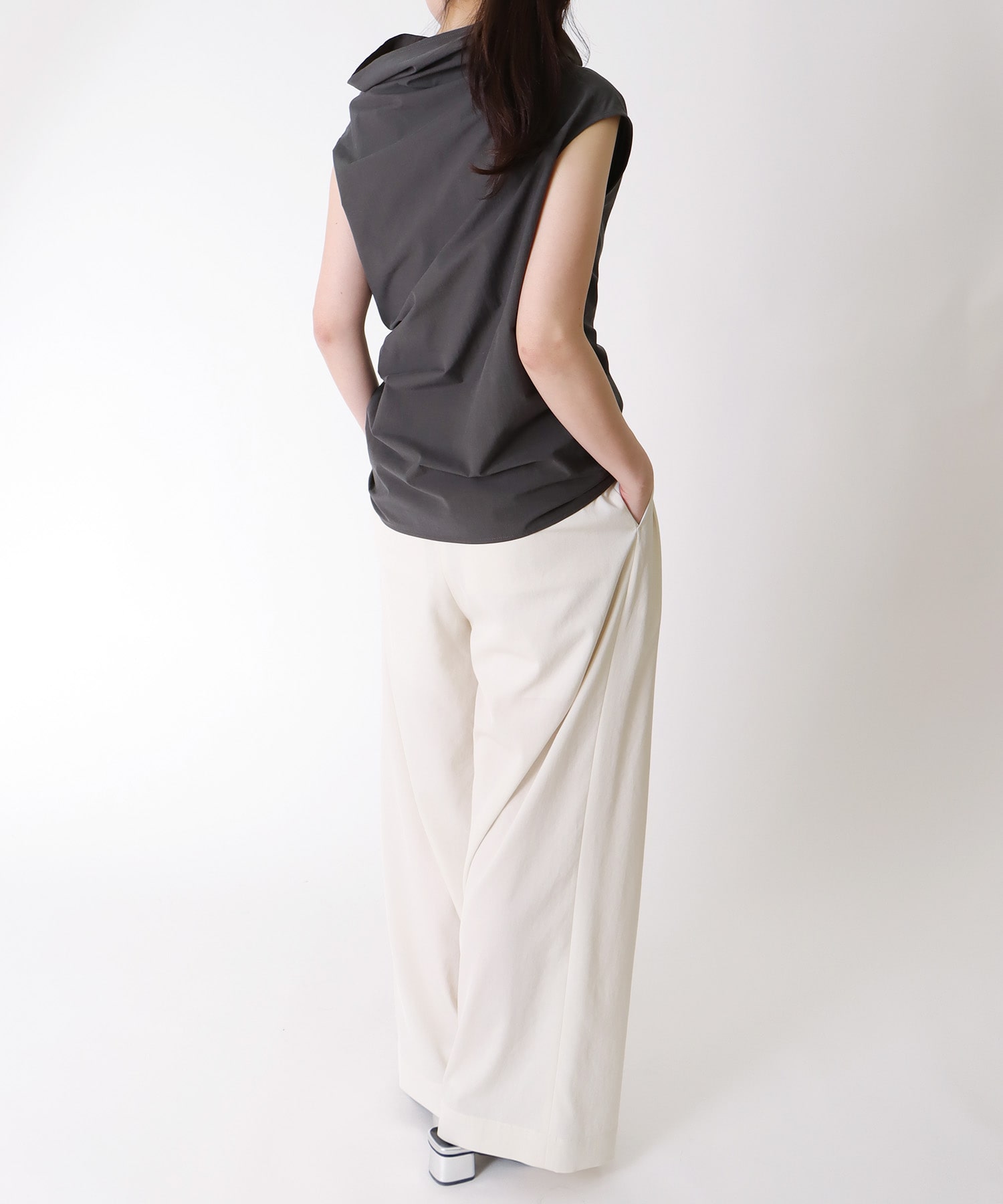asymmetric big collar pullover