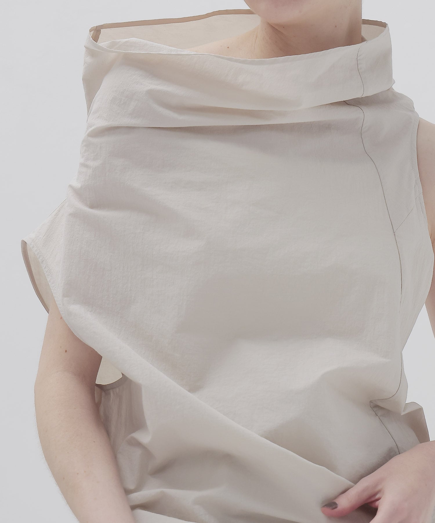 asymmetric big collar pullover