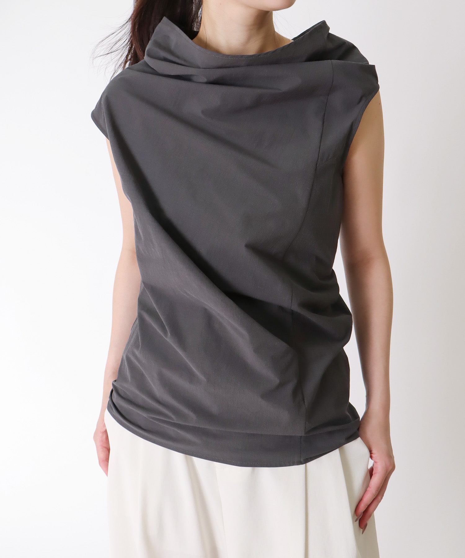 asymmetric big collar pullover