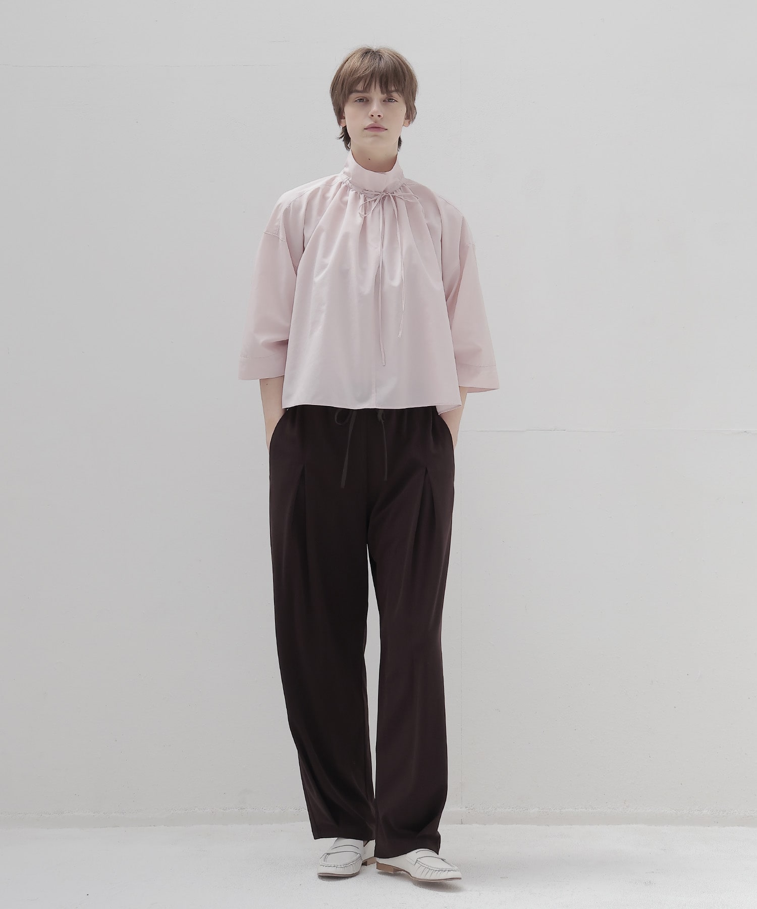 triacetate jersey carrot tuck pants