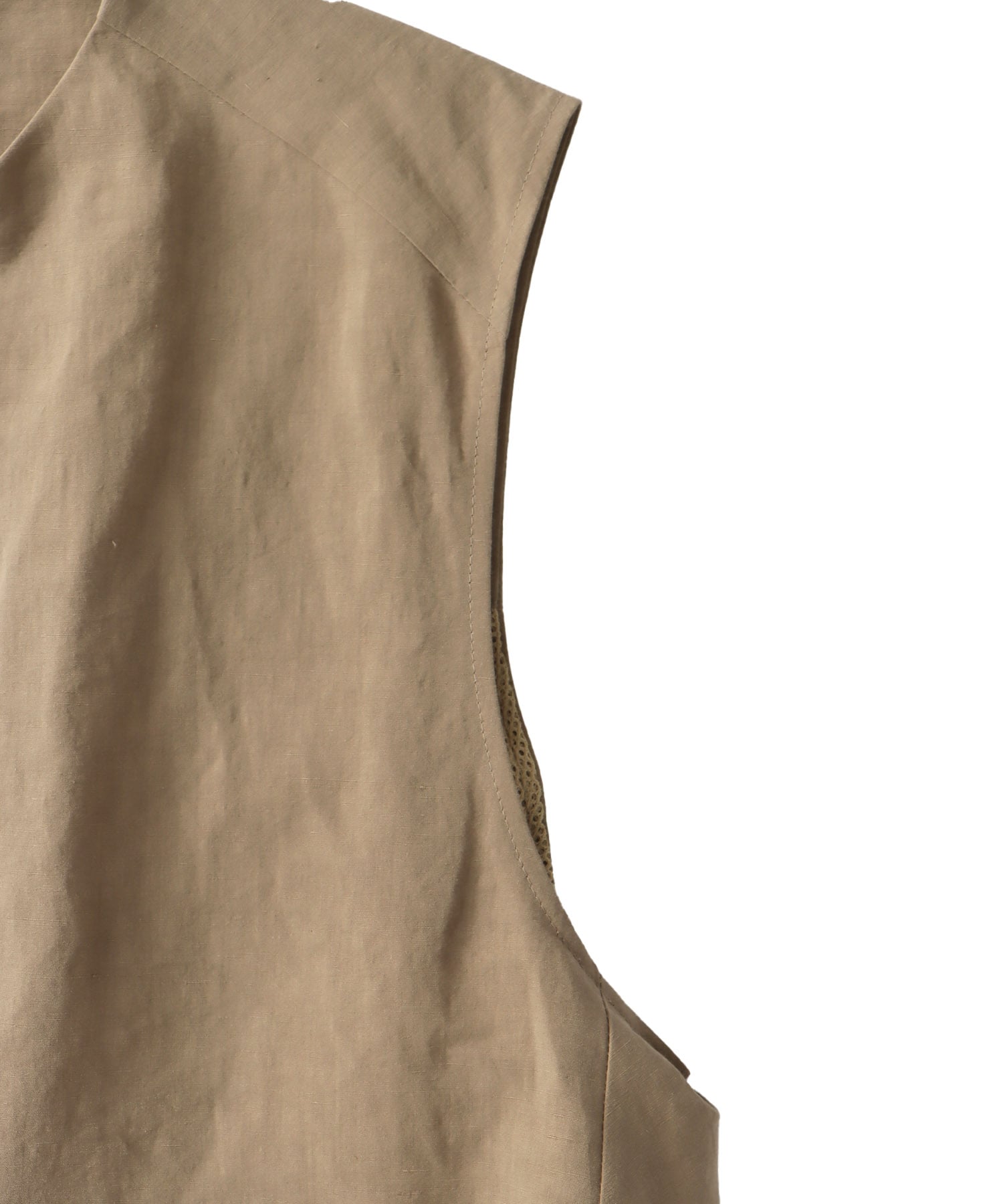 tuck bubble sleeveless blouson