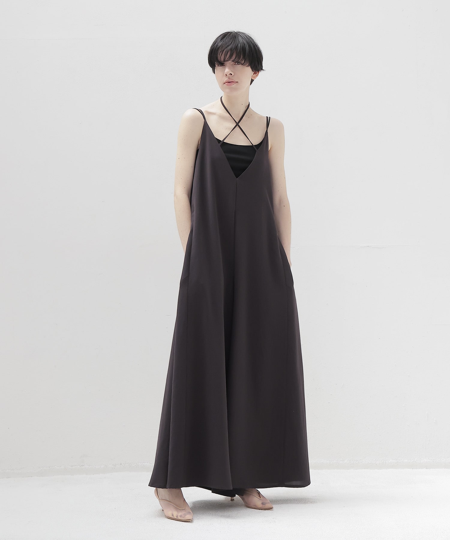 deep V cami all in one × stole set