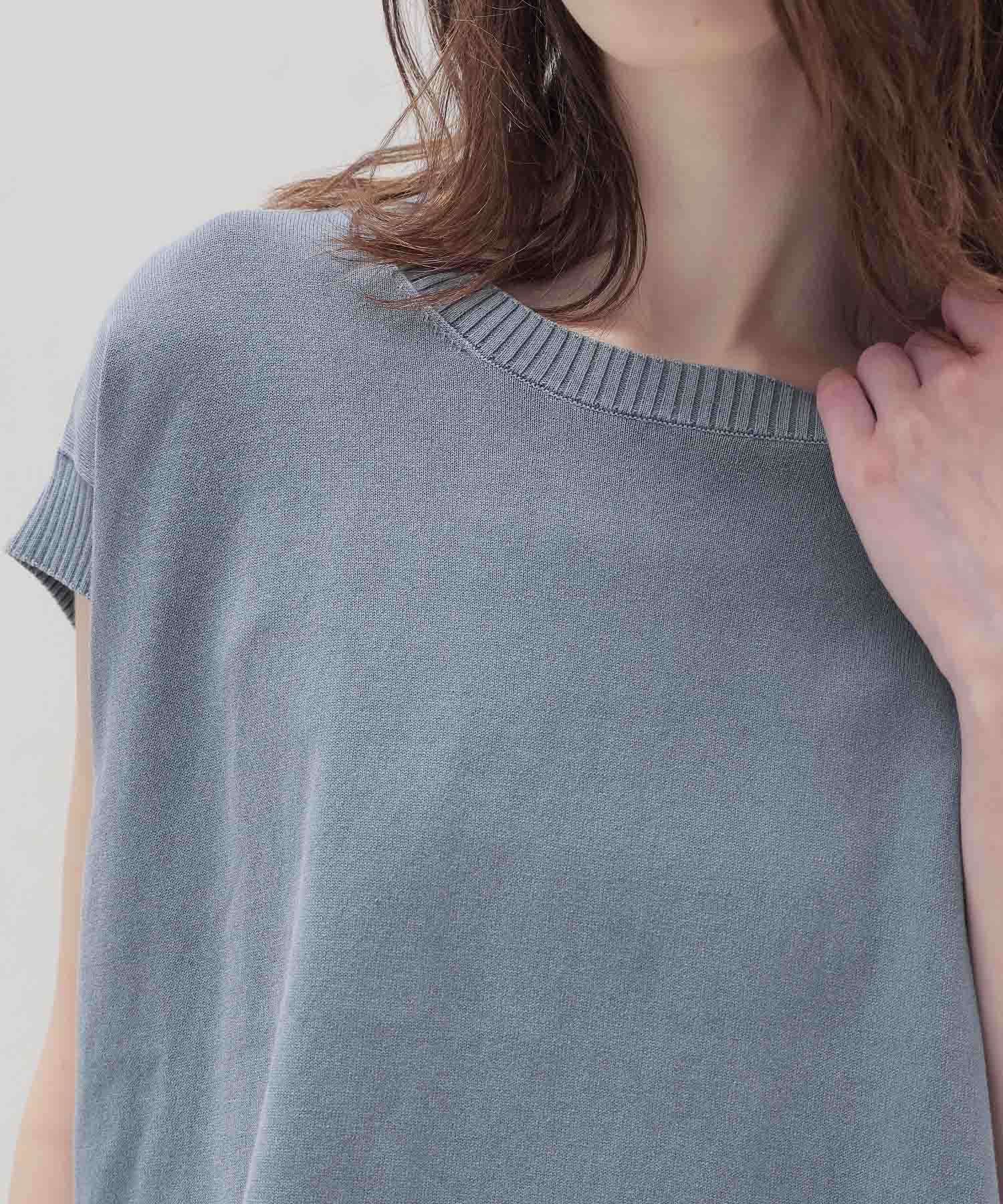 stone wash over sleeveless pull