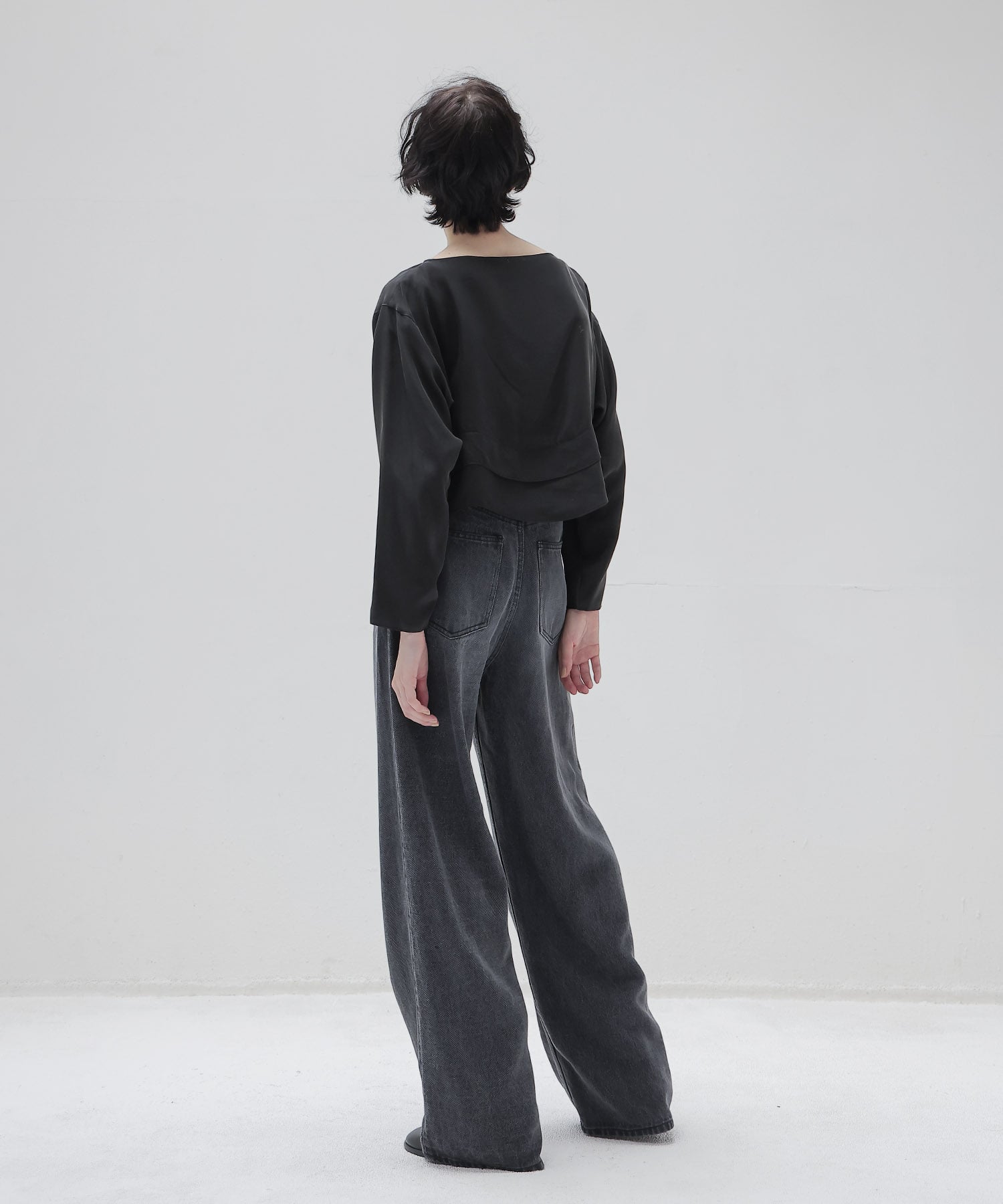 lyocell black denim tuck wide pants
