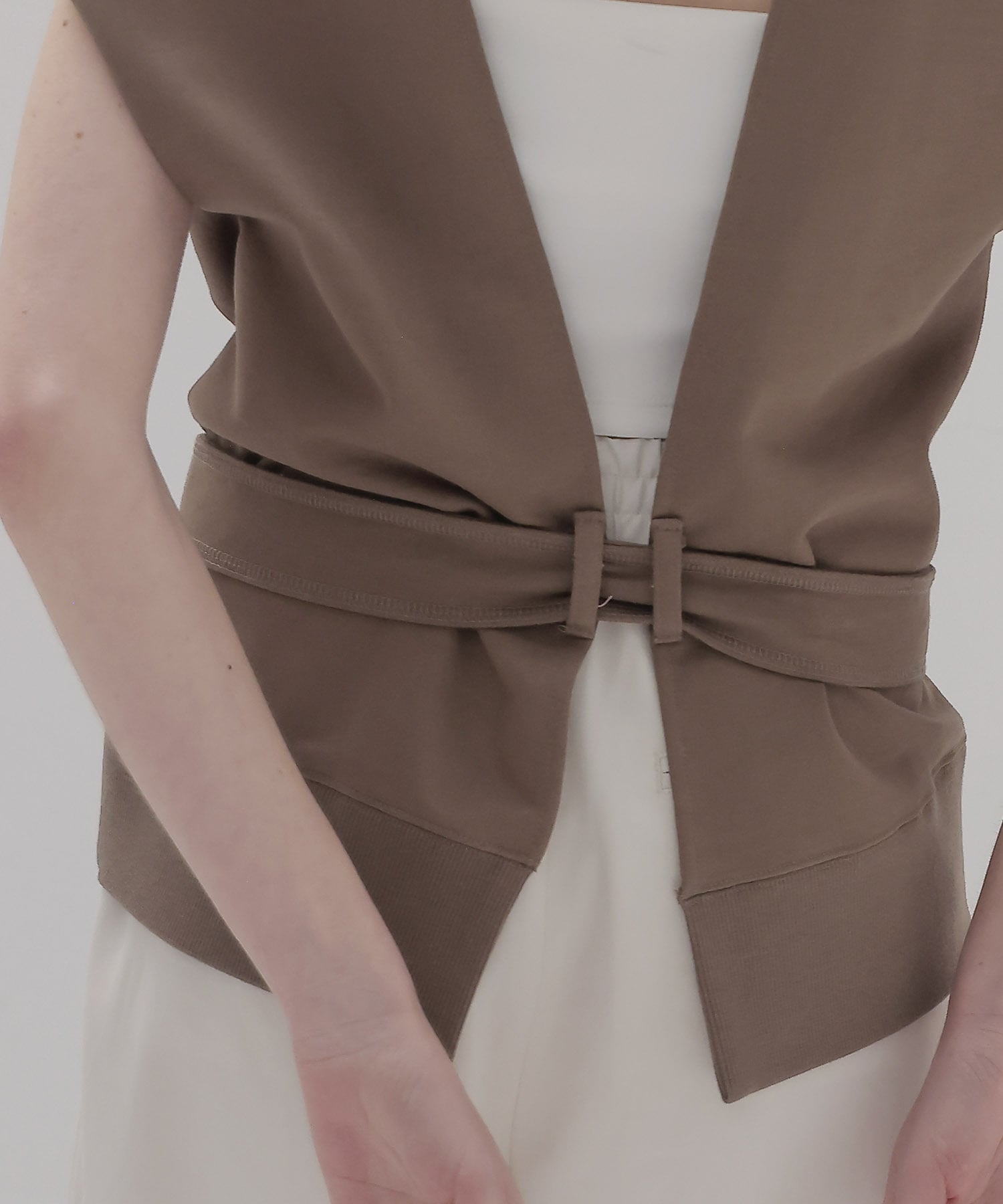 back cut out pull
