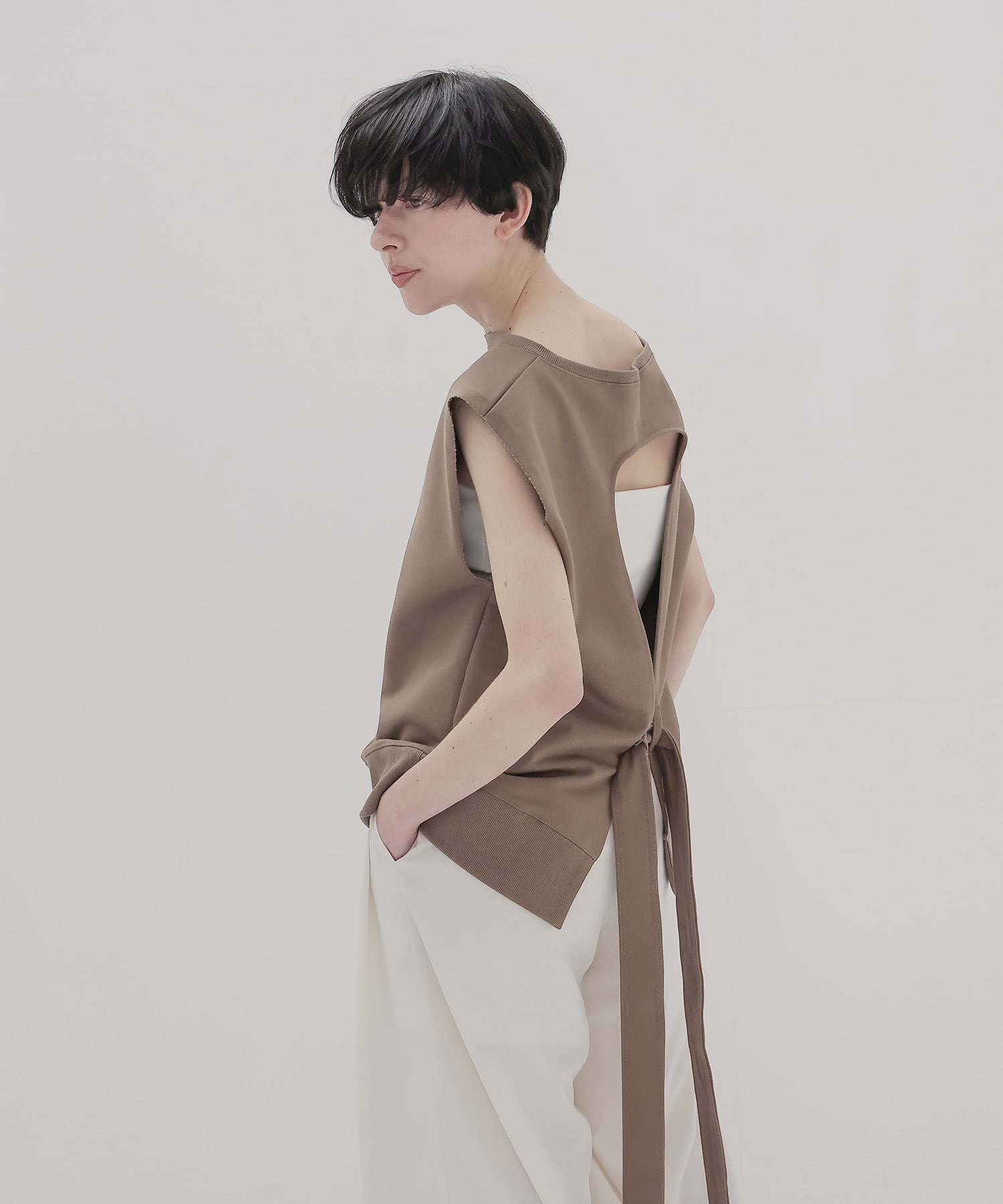 back cut out pull