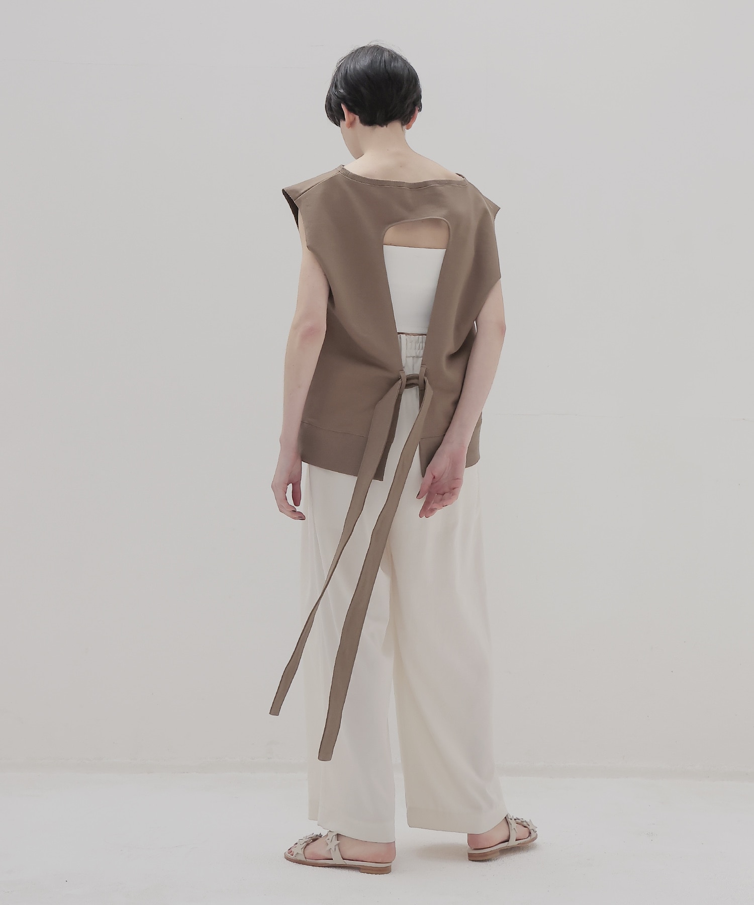 back cut out pull