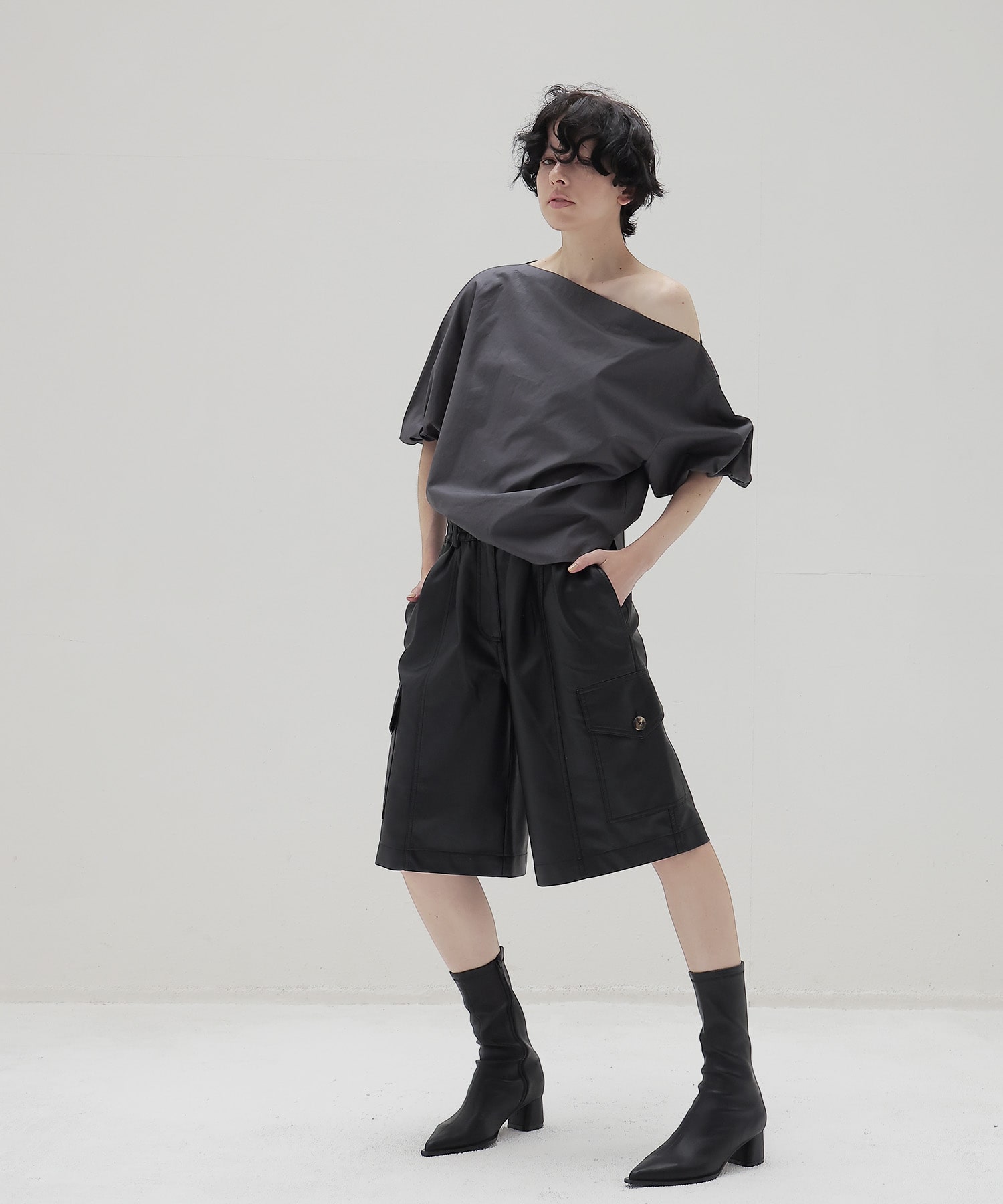 asymmetric off-shoulder puff blouse